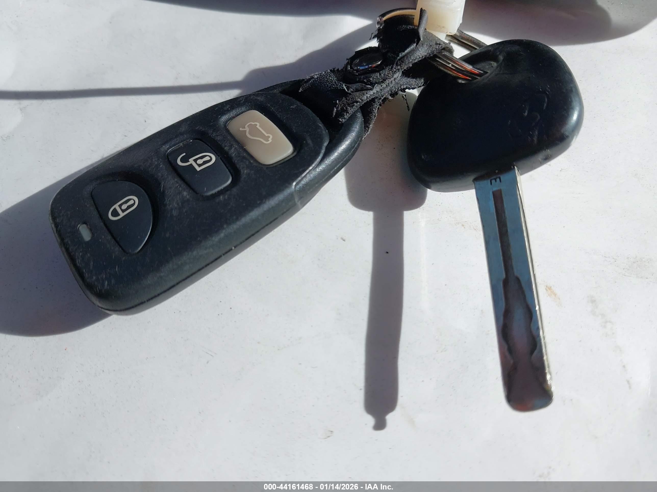 HYUNDAI SONATA image 11