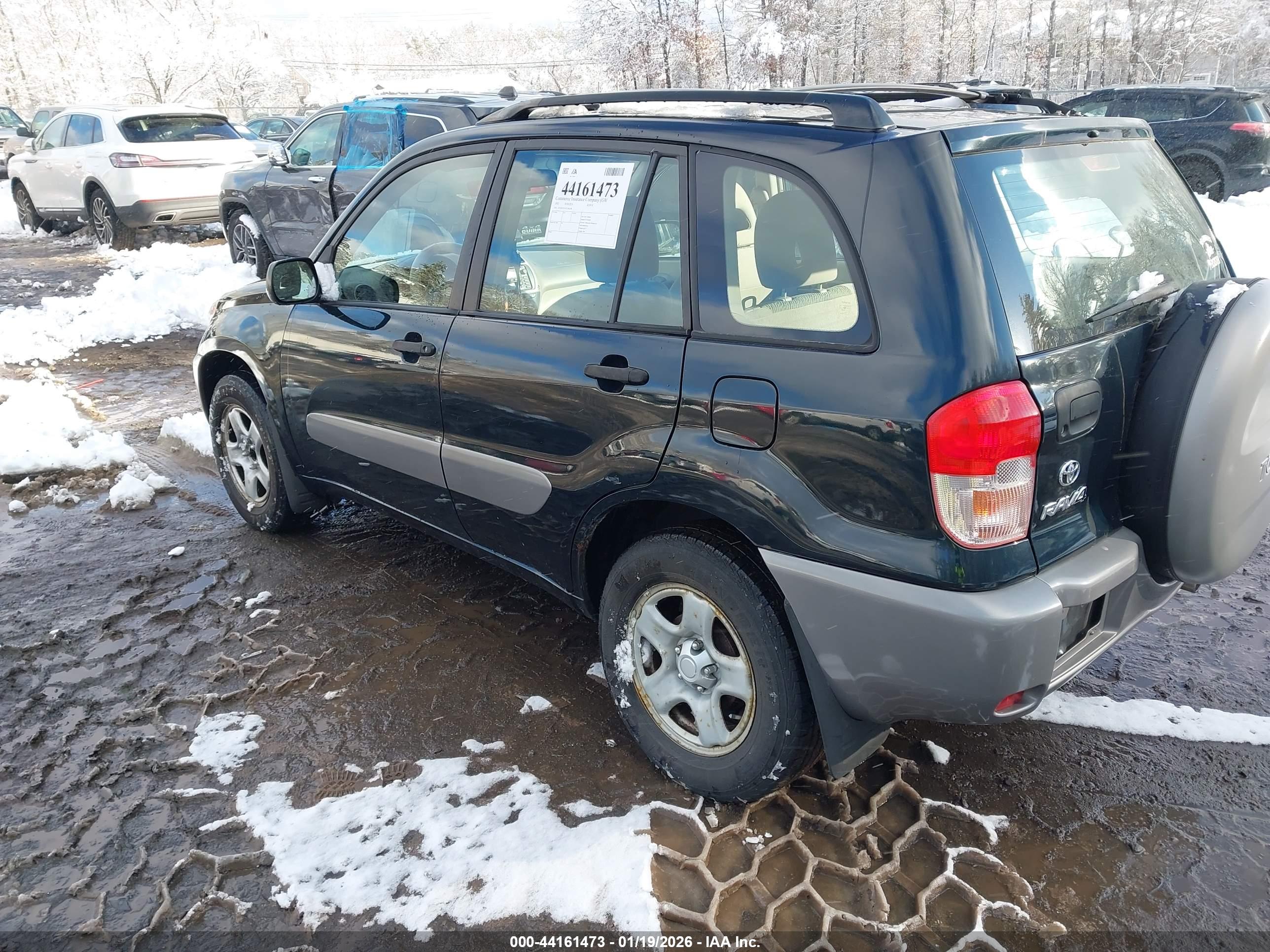 TOYOTA RAV4 image 3