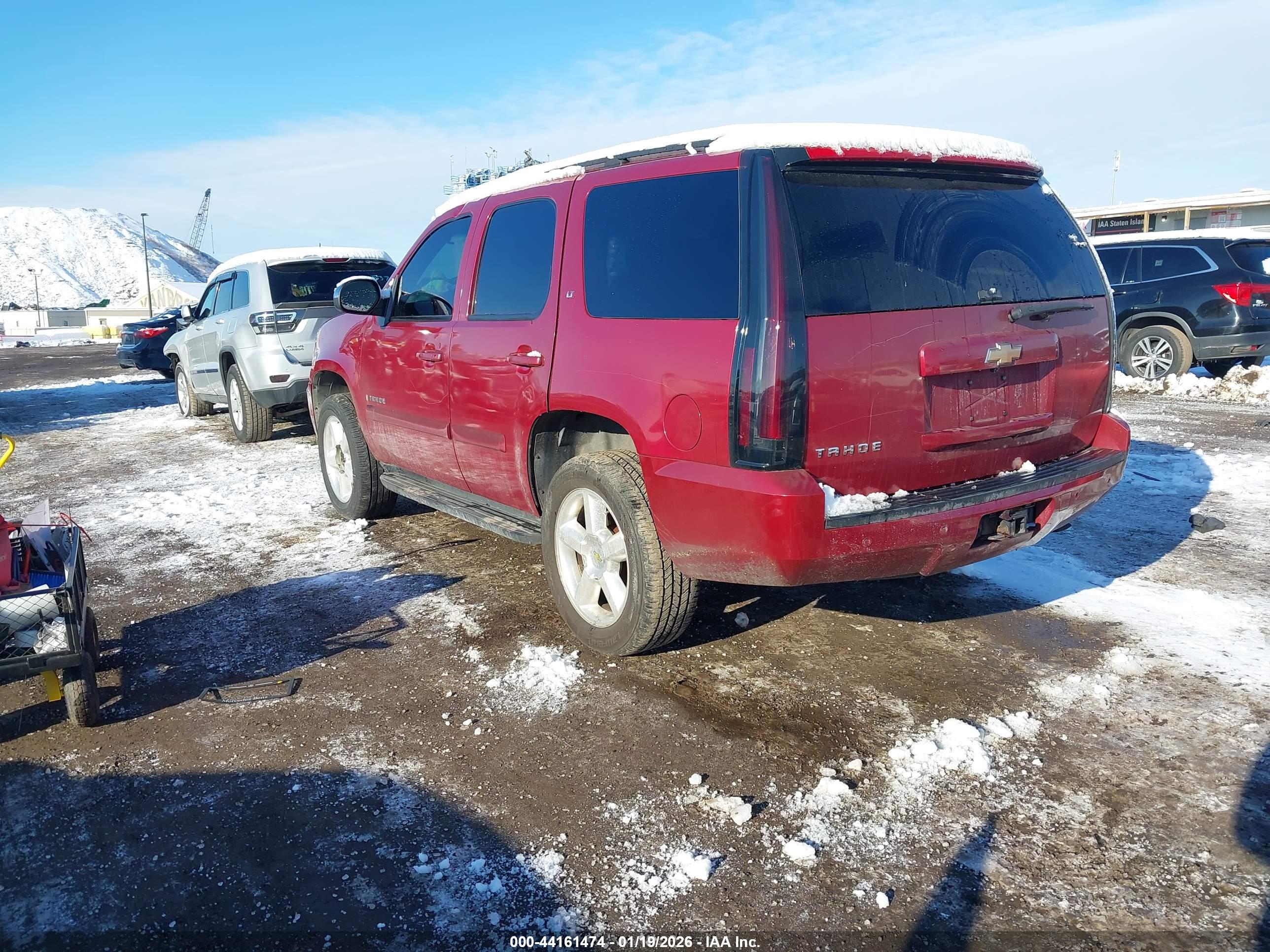CHEVROLET TAHOE image 3
