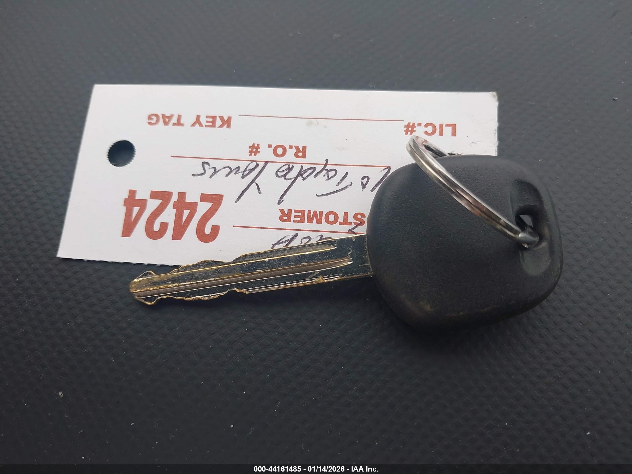 TOYOTA YARIS image 11