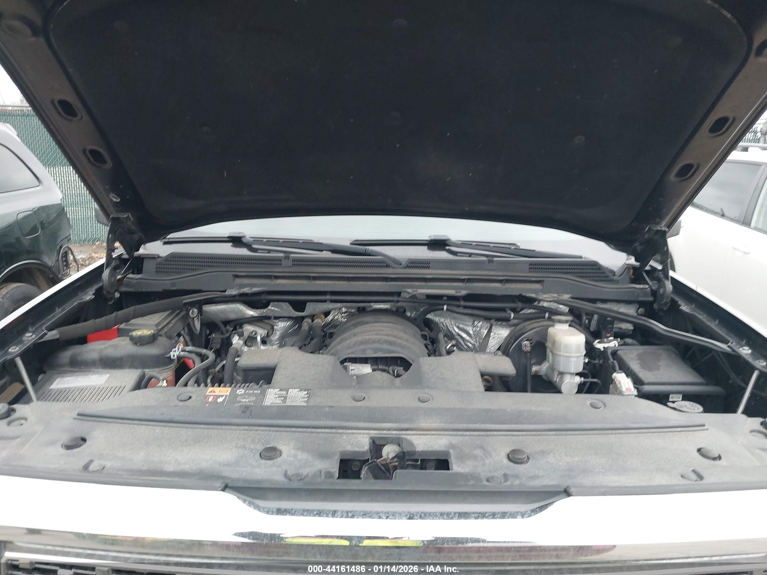 GMC SIERRA image 10