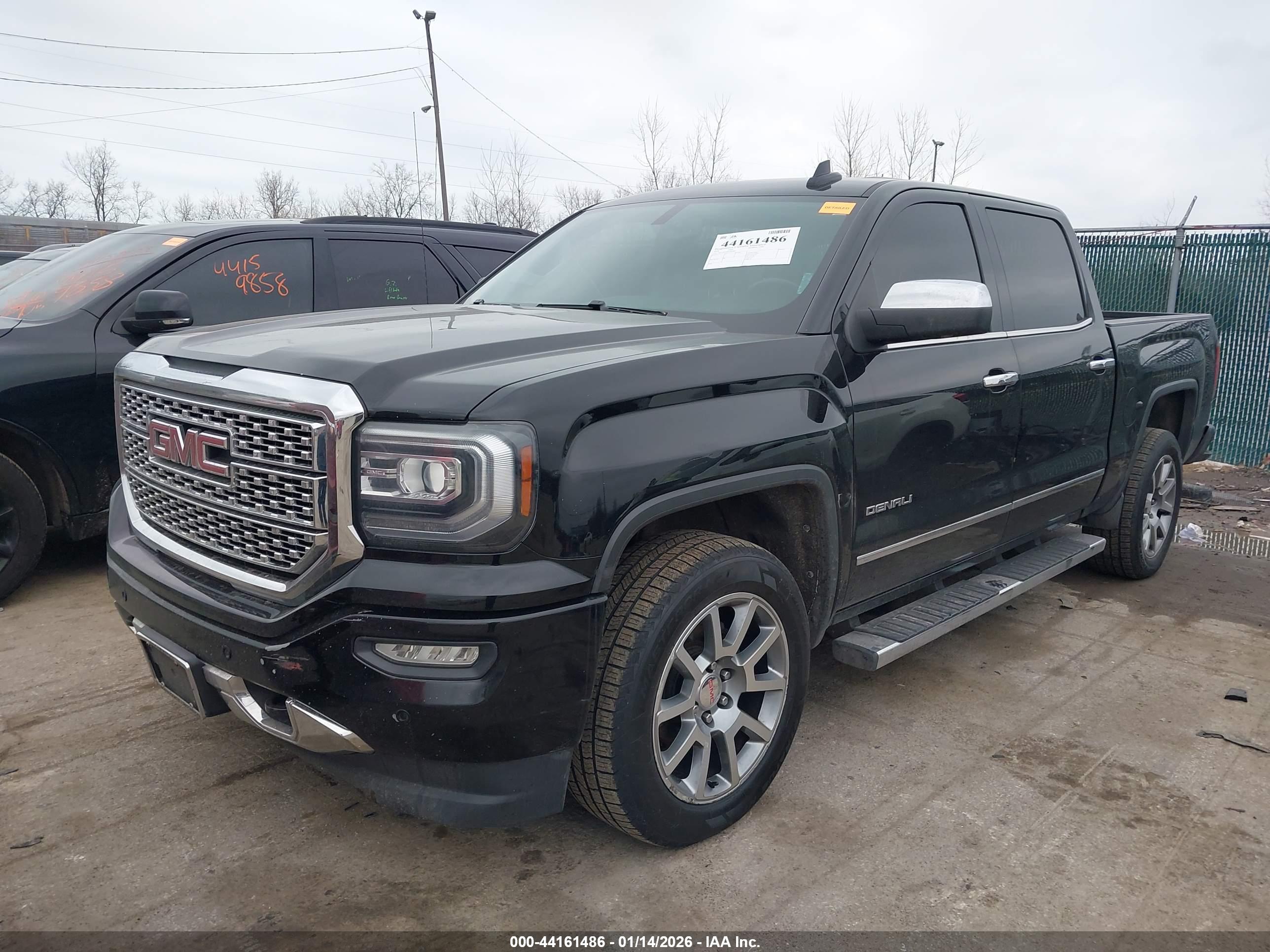 GMC SIERRA image 2