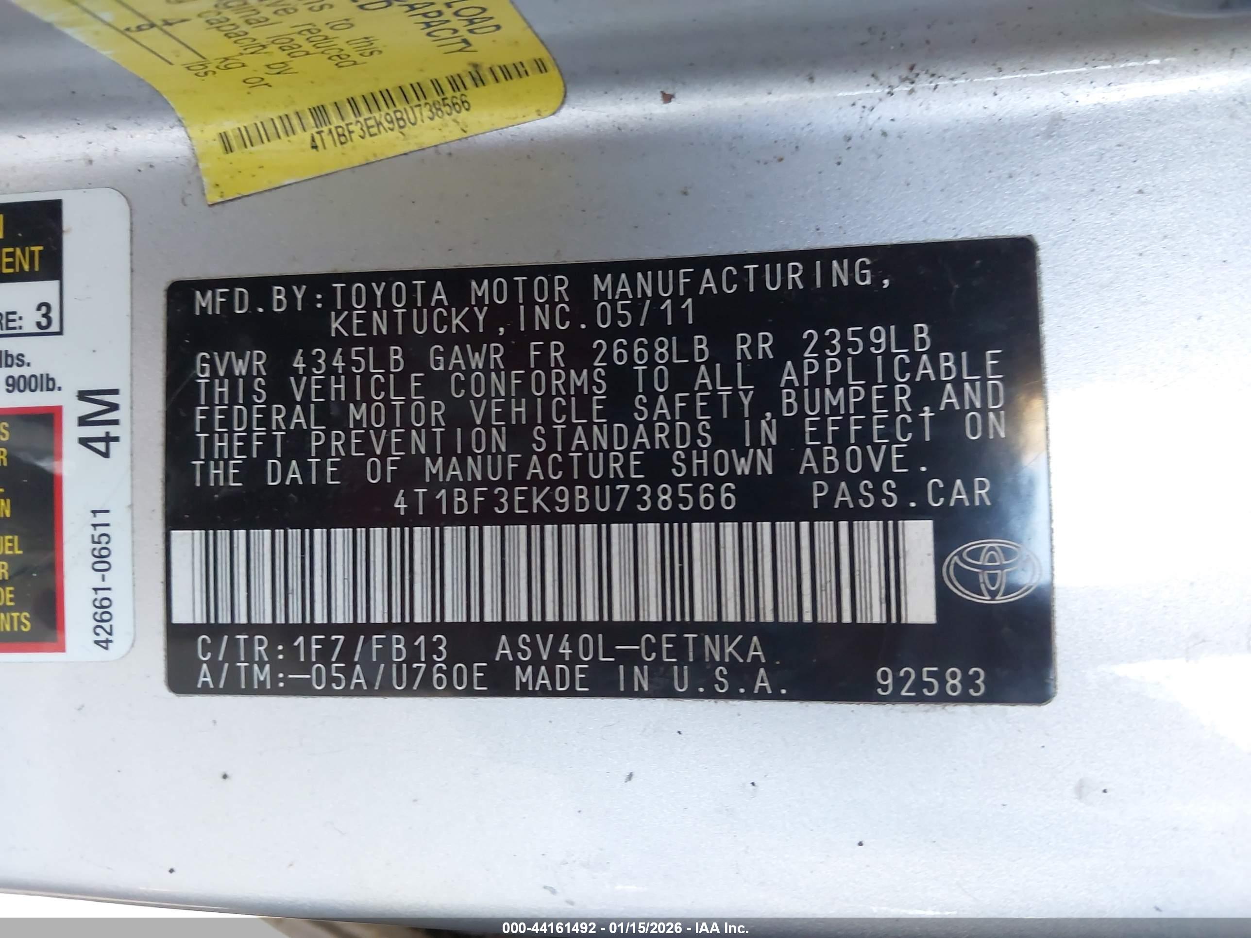 TOYOTA CAMRY image 9