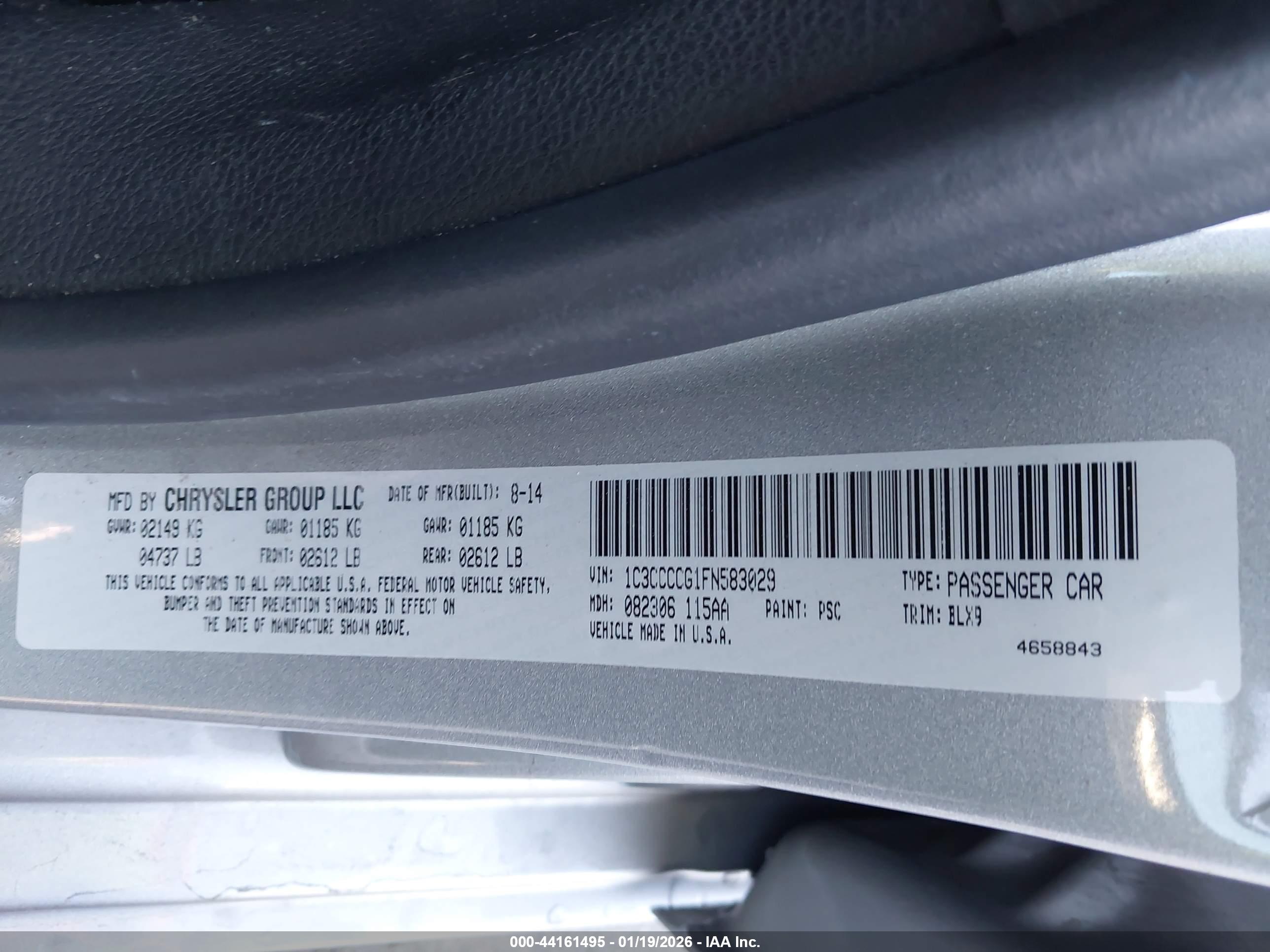 CHRYSLER 200 image 9