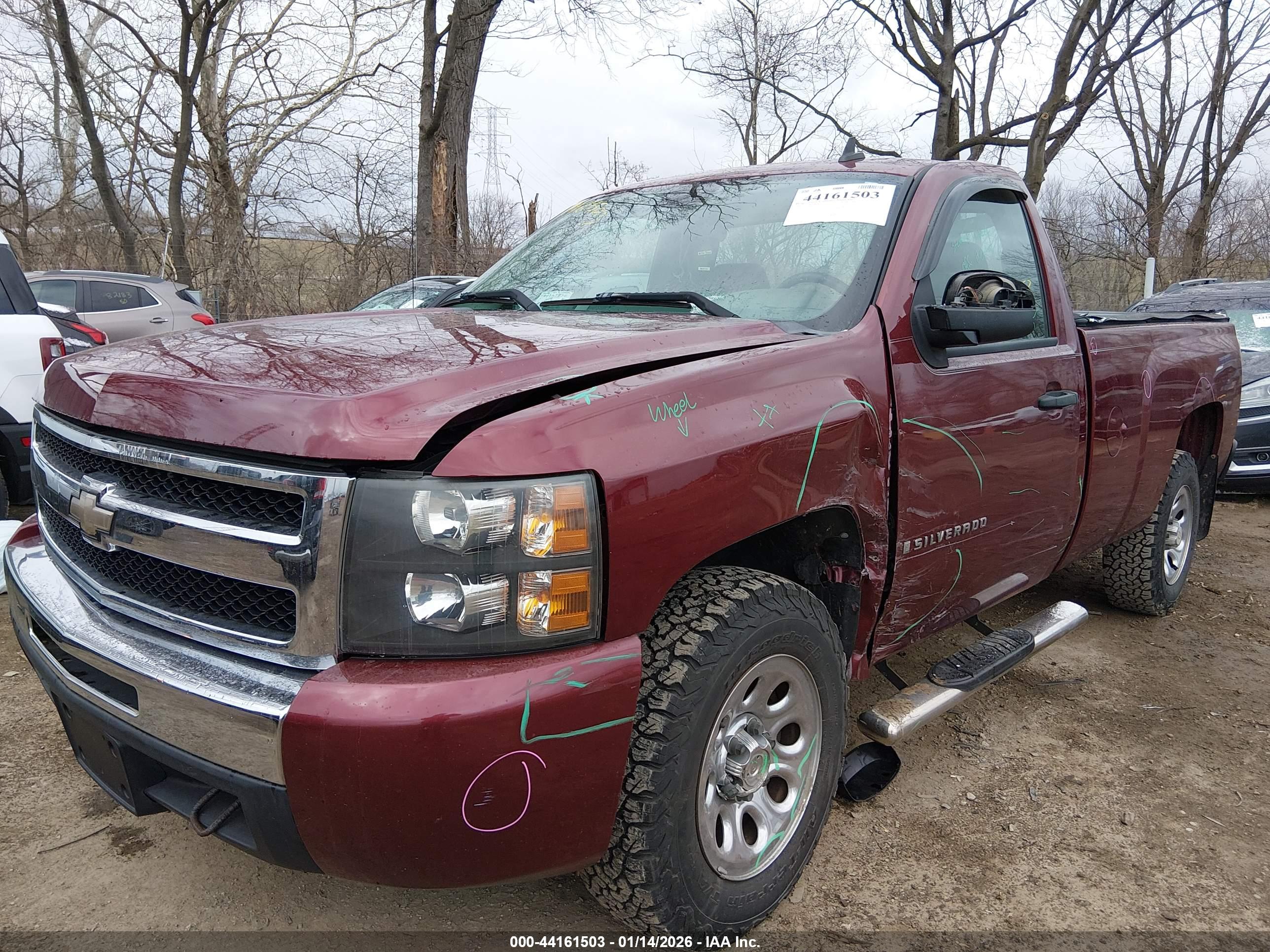 CHEVROLET SILVERADO image 6