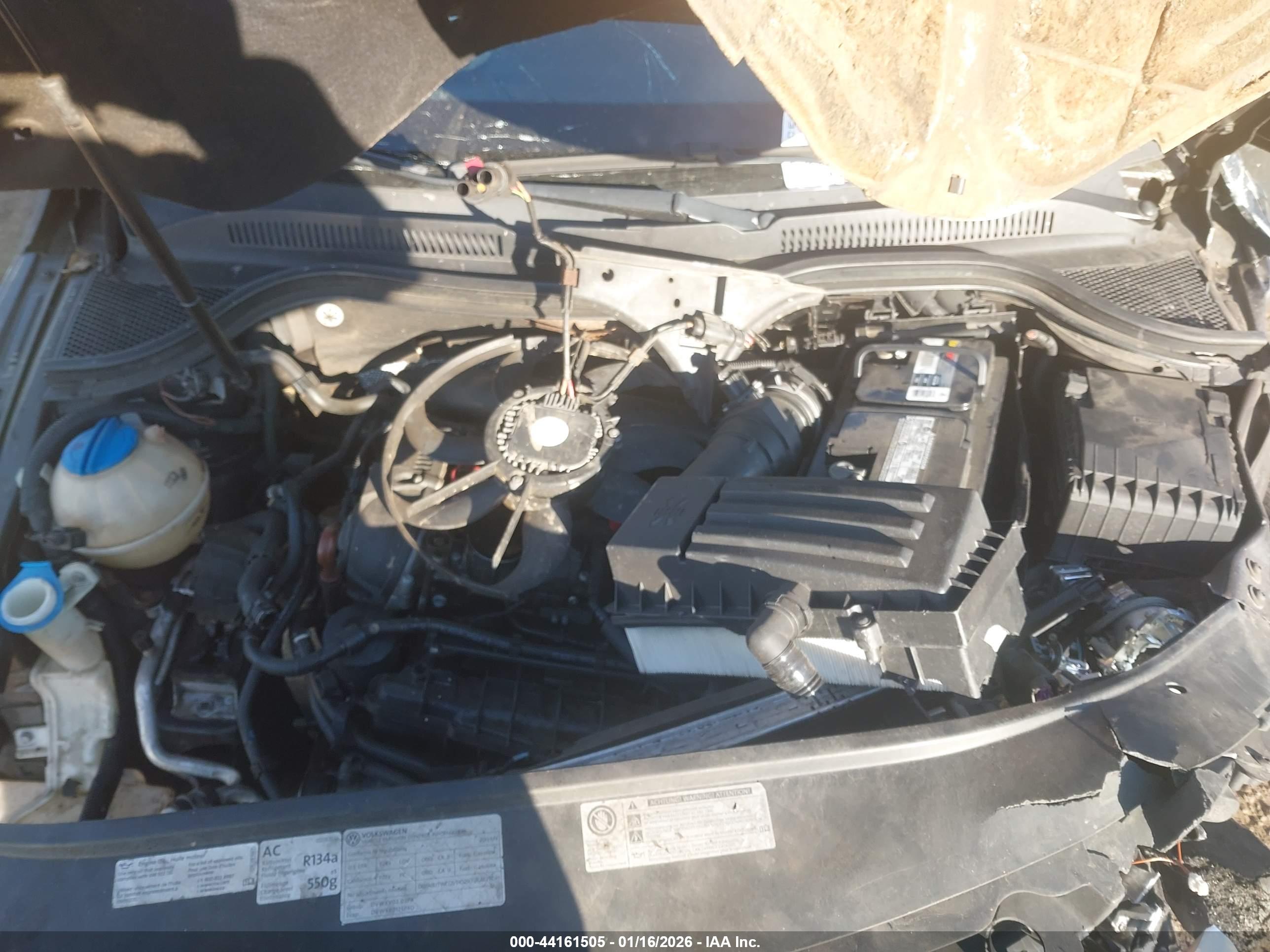 VOLKSWAGEN CC image 10