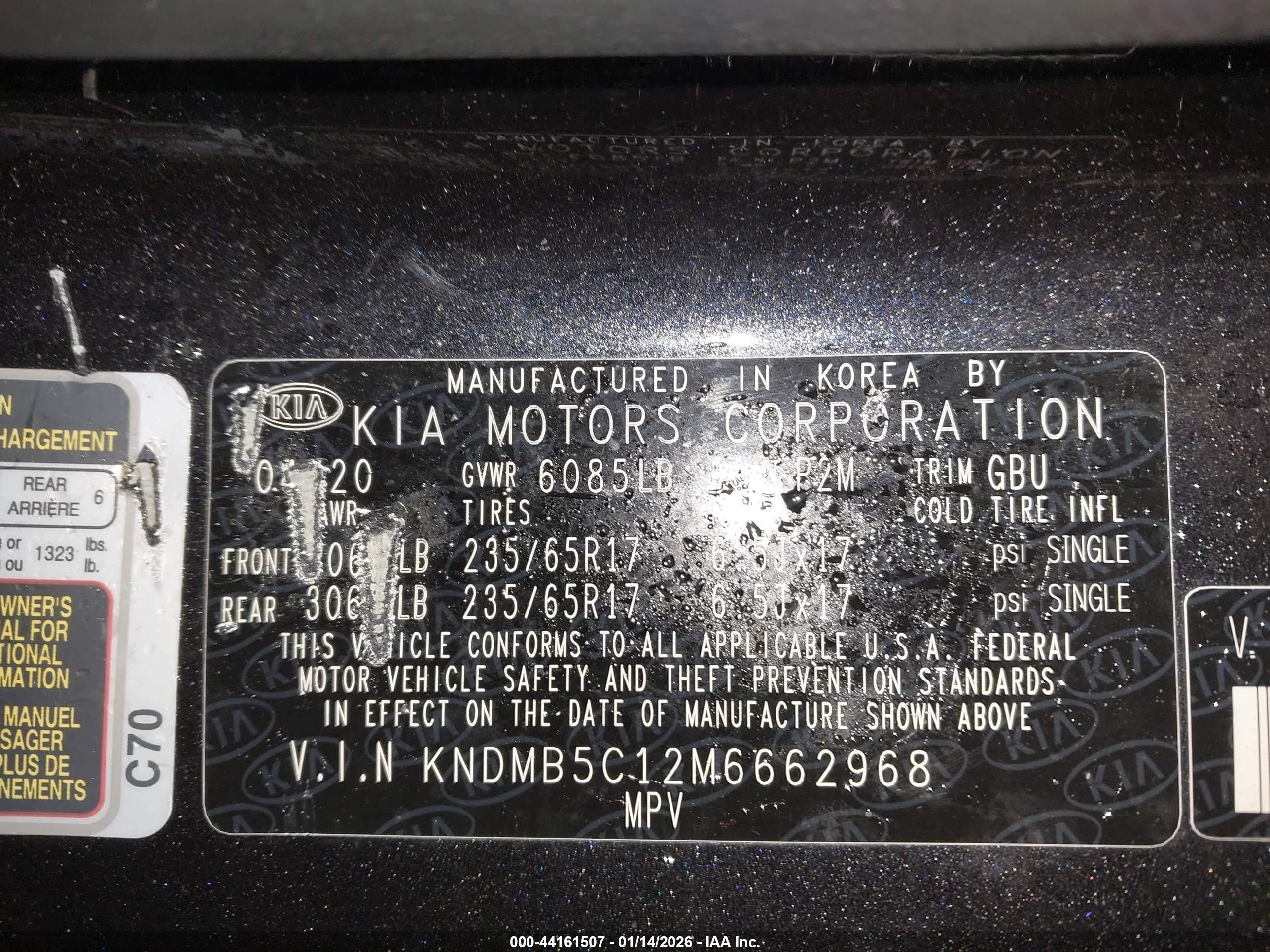 KIA SEDONA image 9