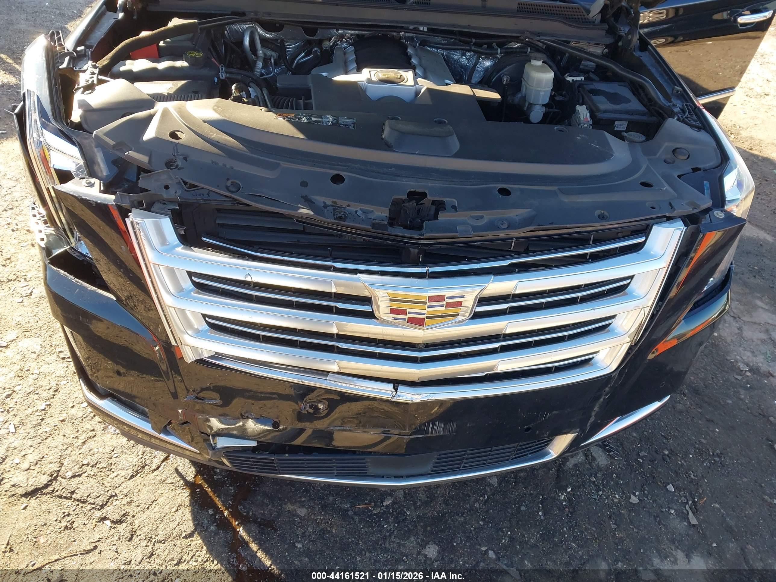 CADILLAC ESCALADE image 10