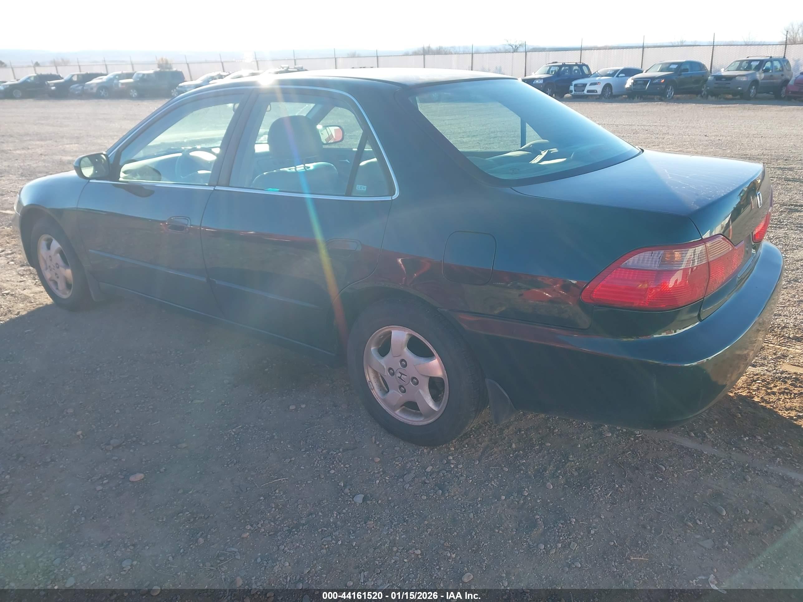HONDA ACCORD image 3