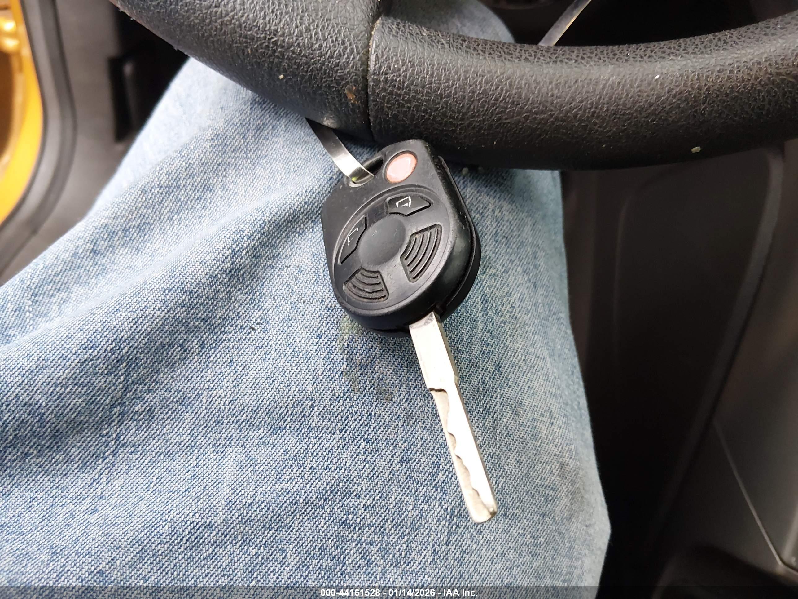FORD ESCAPE image 11