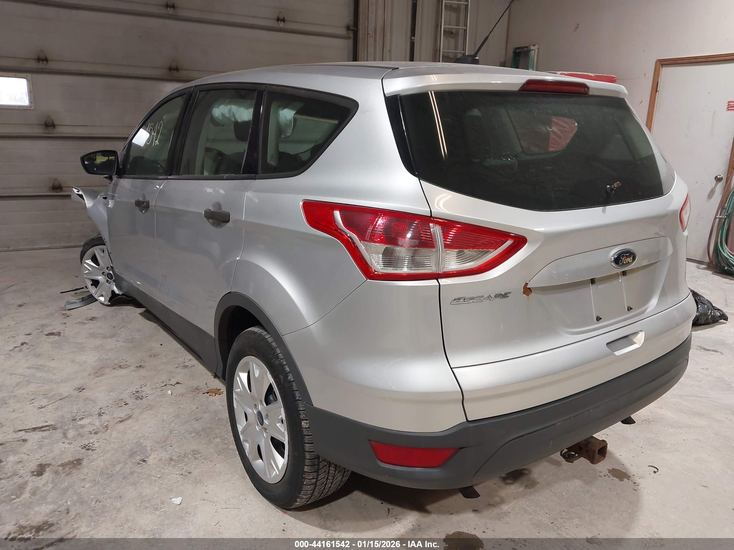 FORD ESCAPE image 3