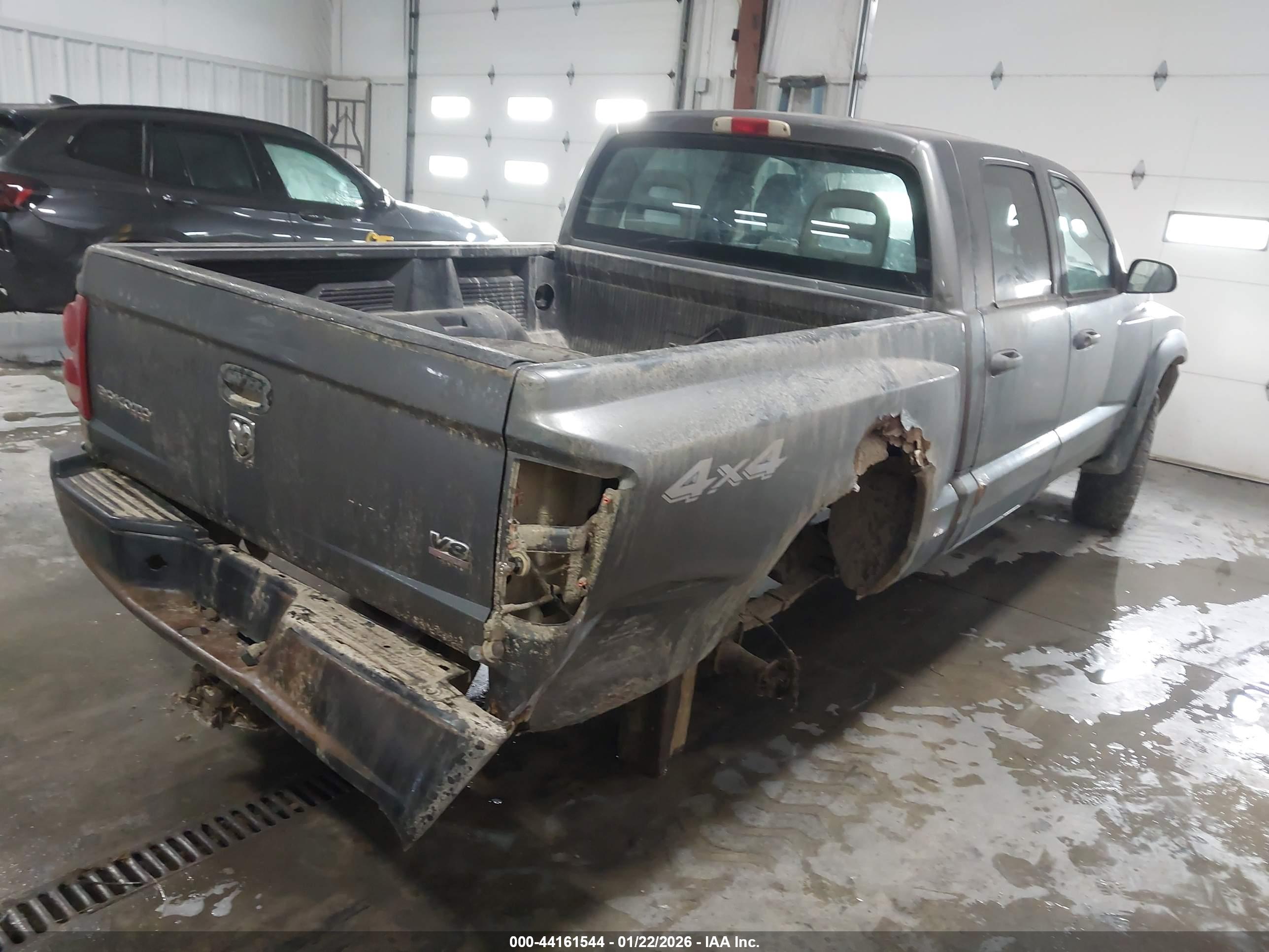 DODGE DAKOTA image 4