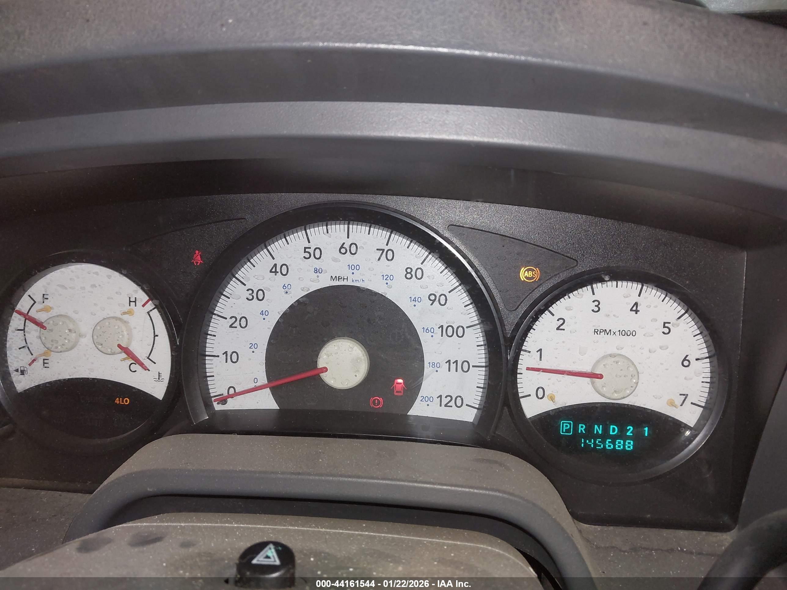 DODGE DAKOTA image 7
