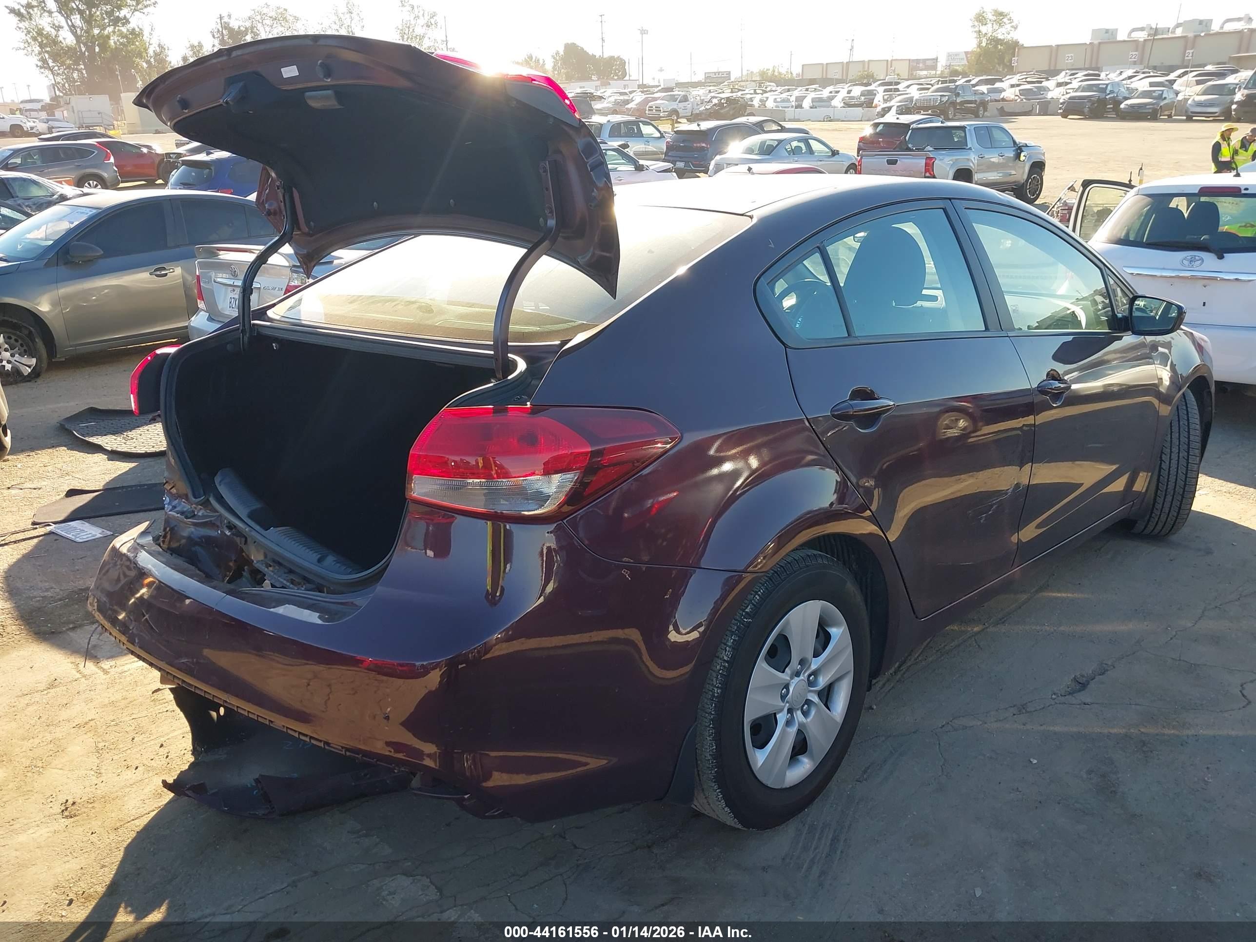KIA FORTE image 4