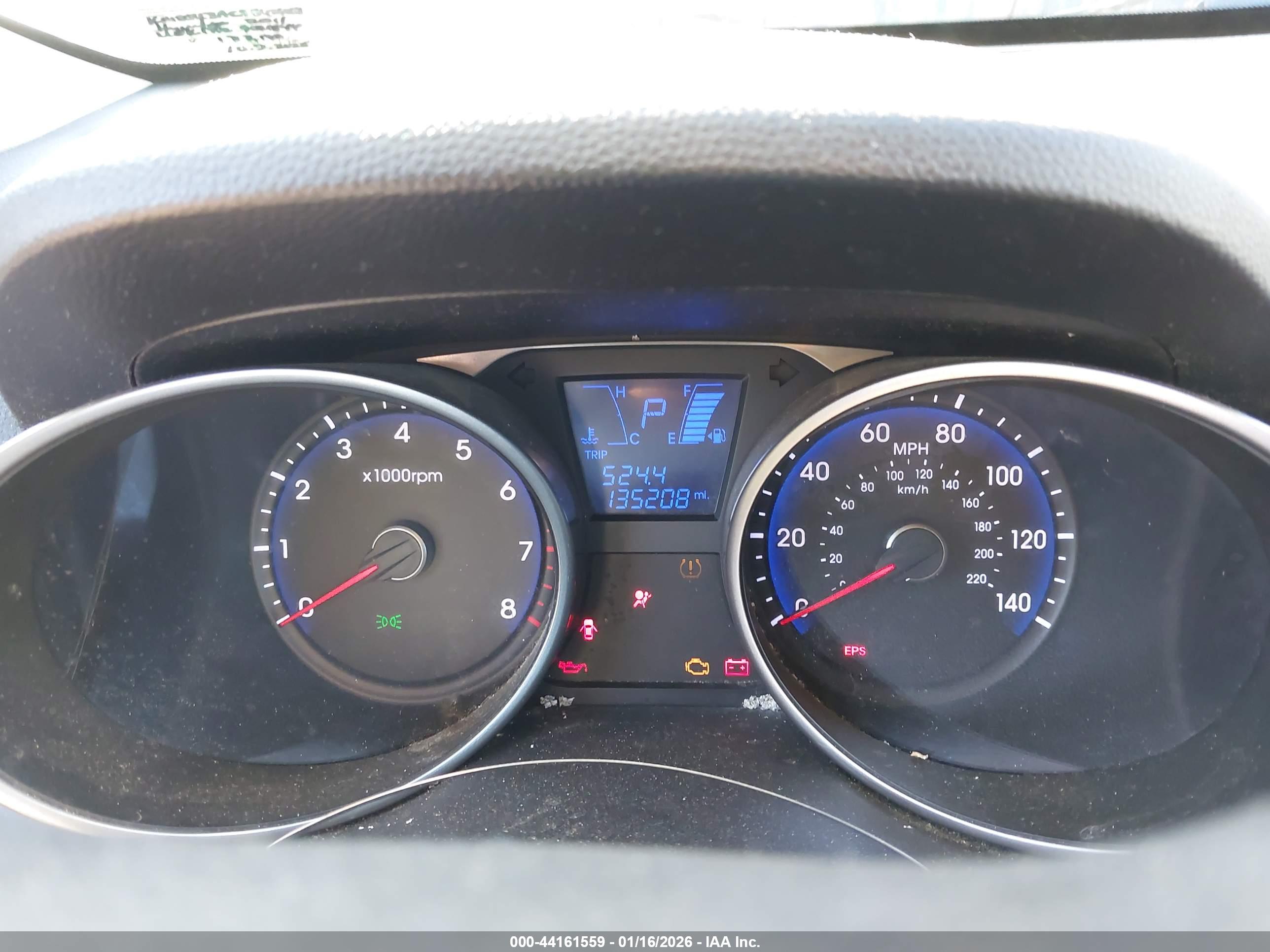 HYUNDAI TUCSON image 7