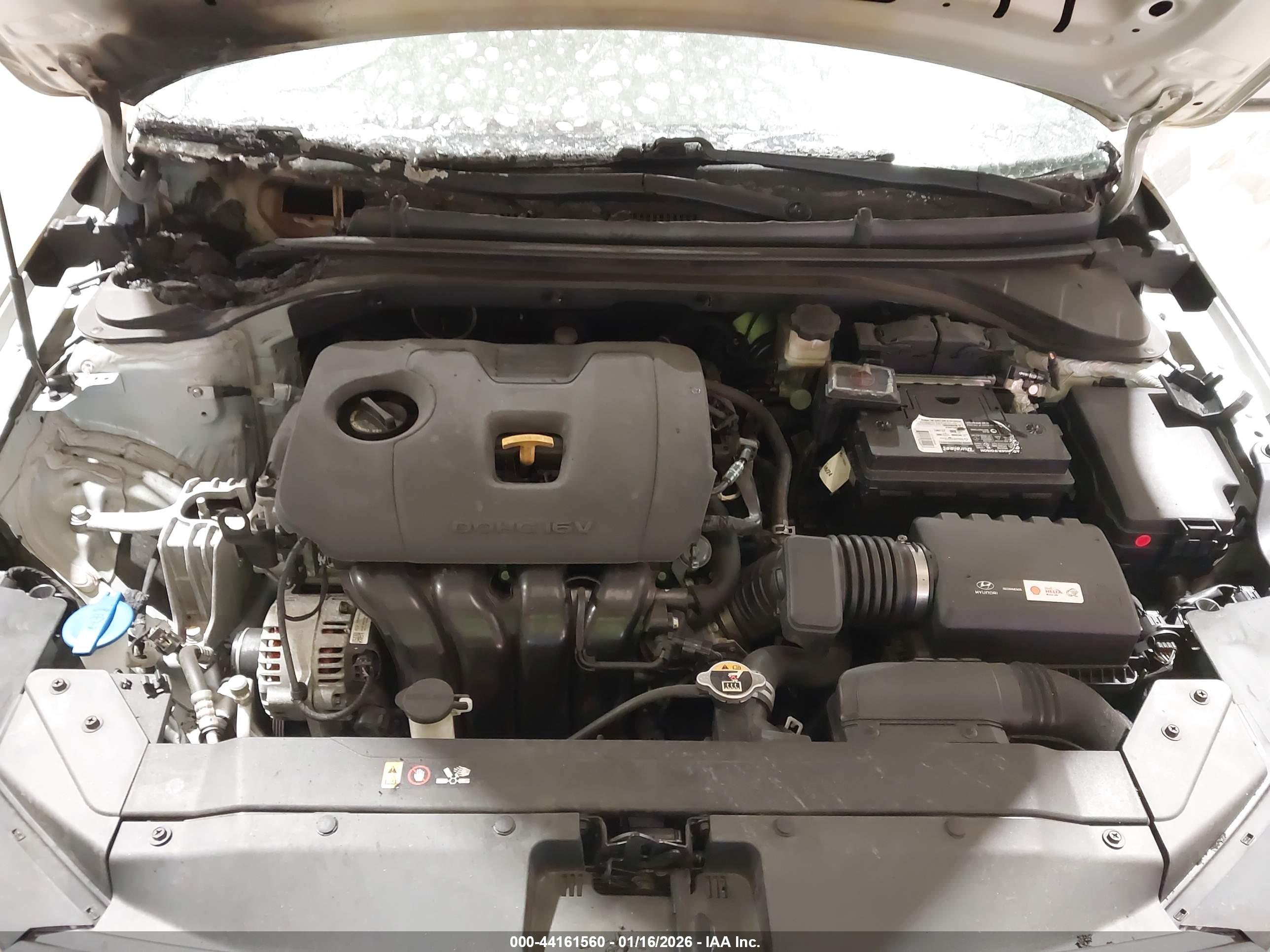 HYUNDAI ELANTRA image 10