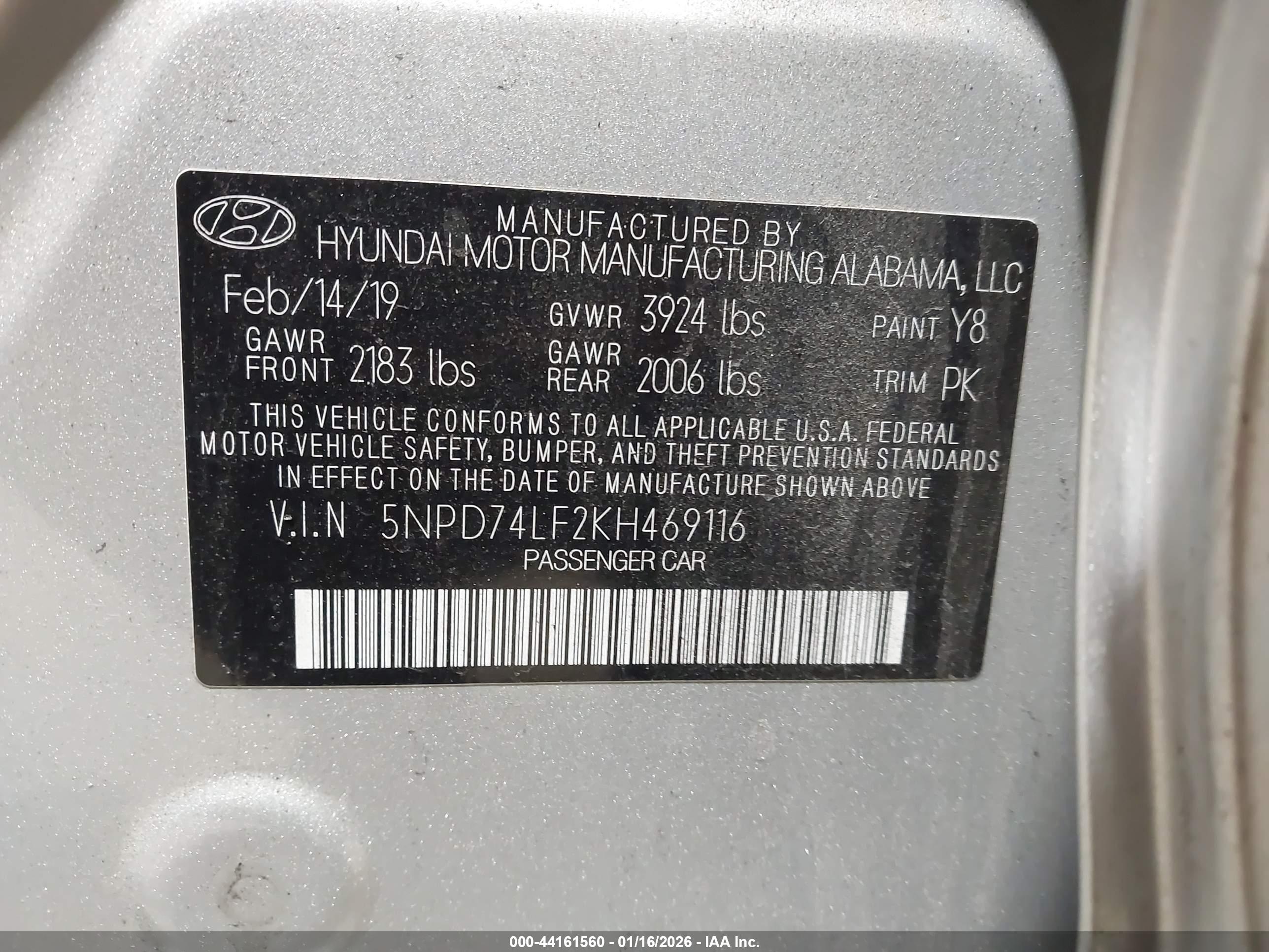 HYUNDAI ELANTRA image 9