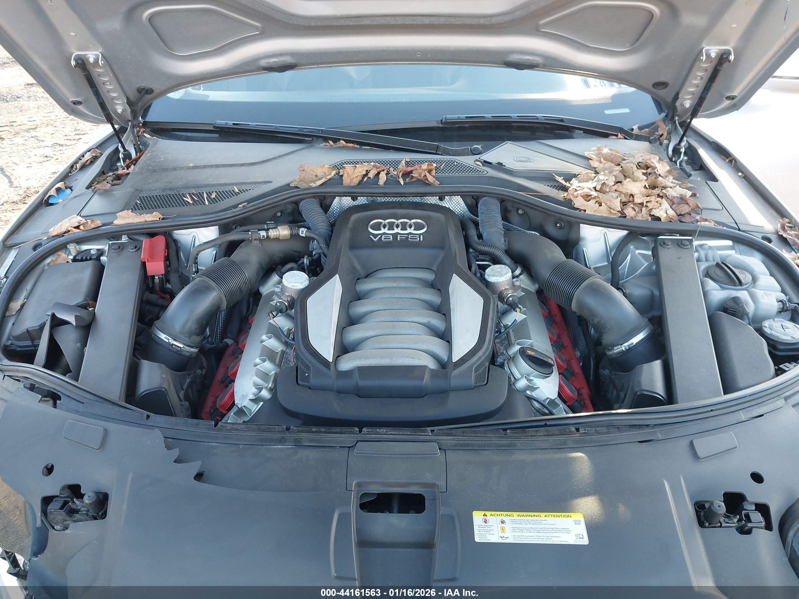 AUDI A8 image 10