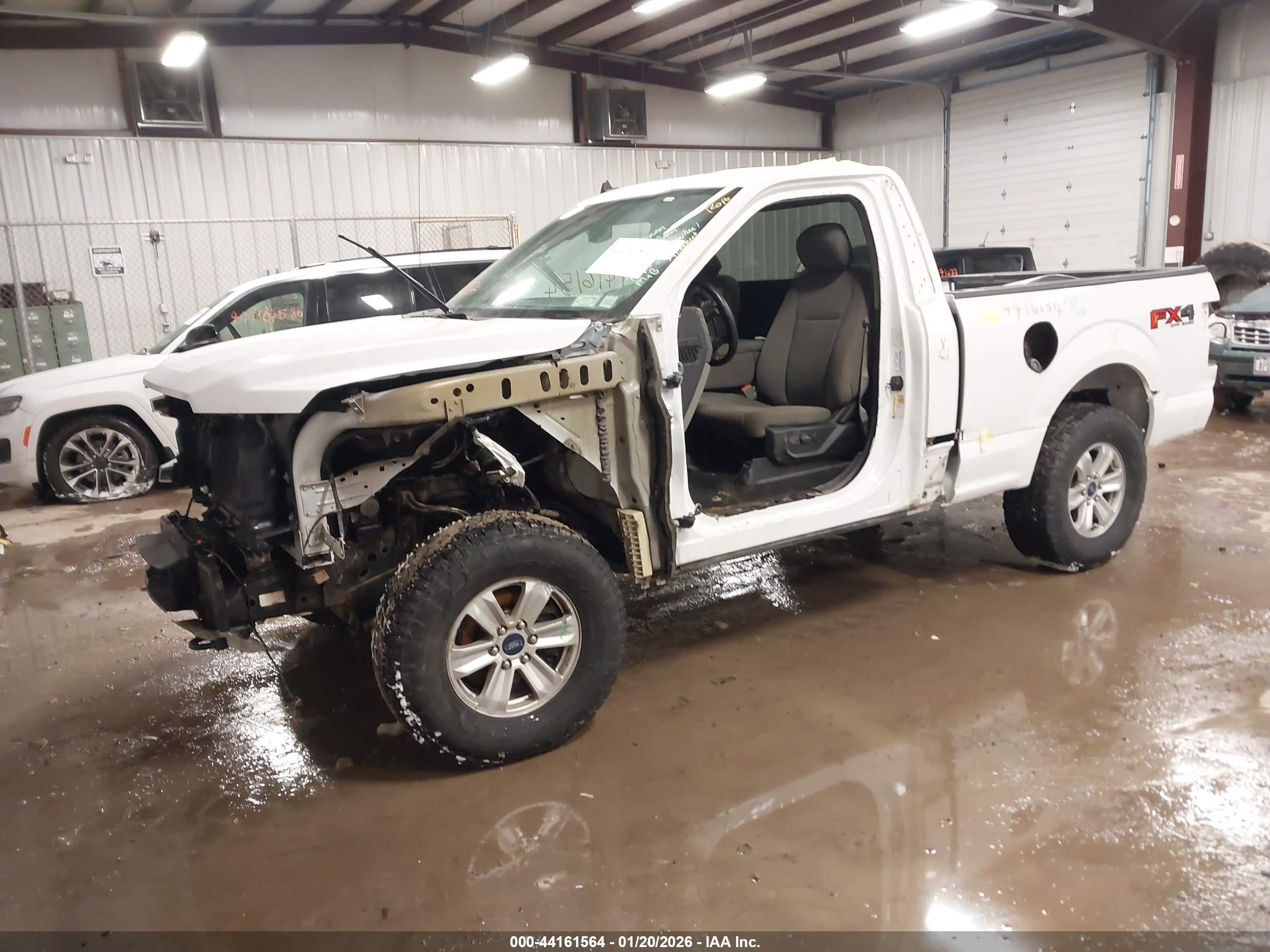FORD F-150 image 2