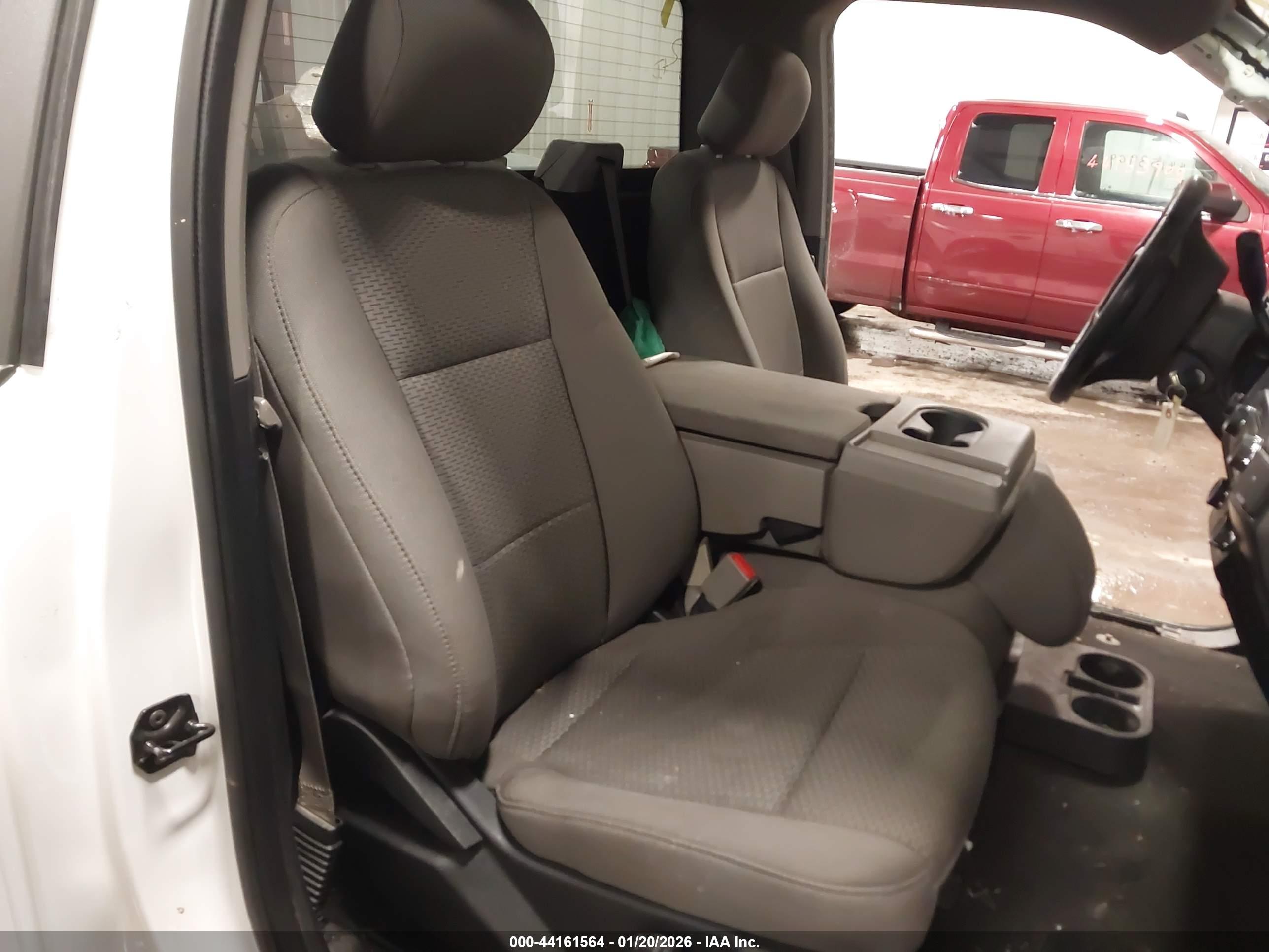 FORD F-150 image 8