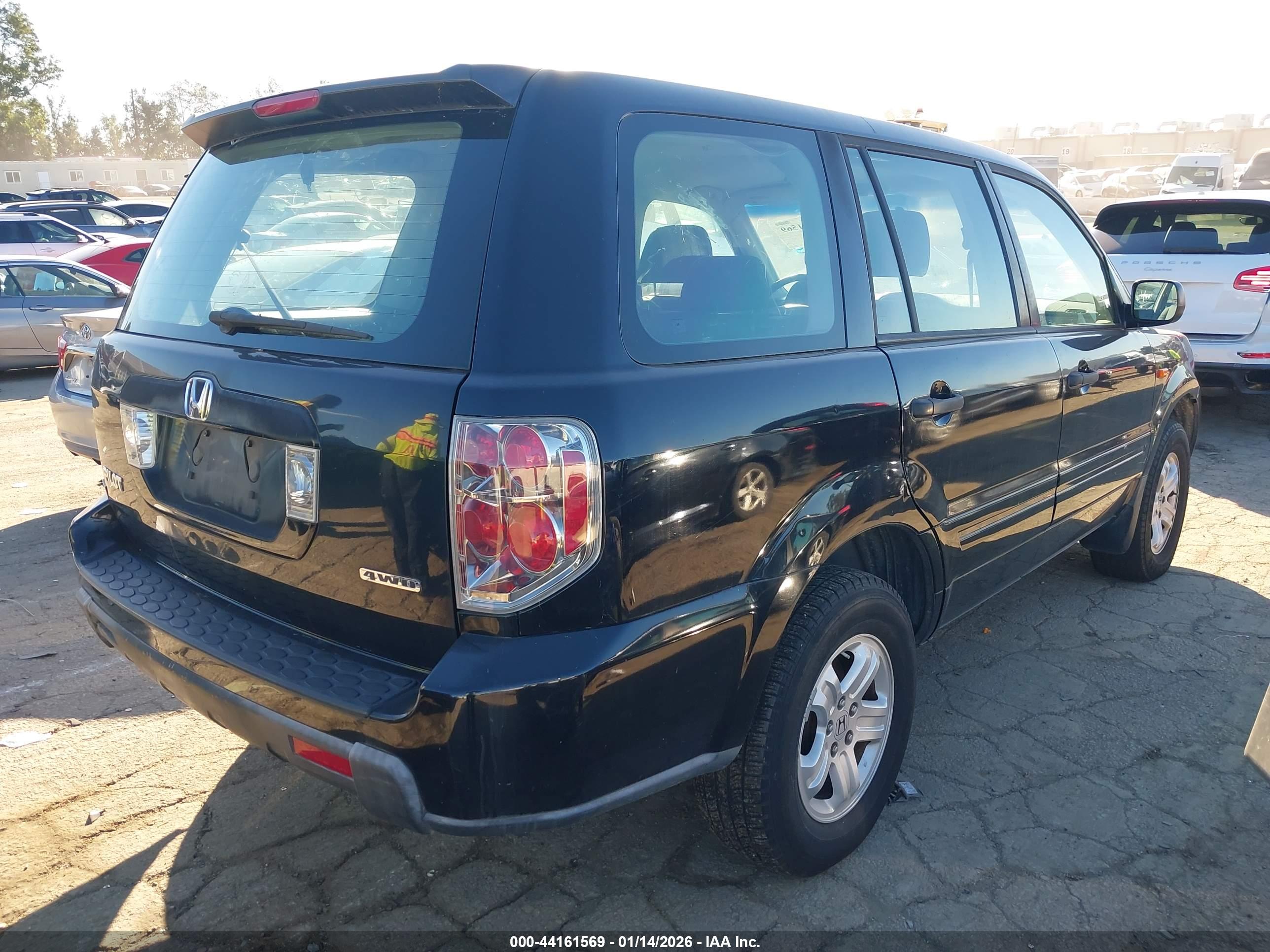 HONDA PILOT image 4