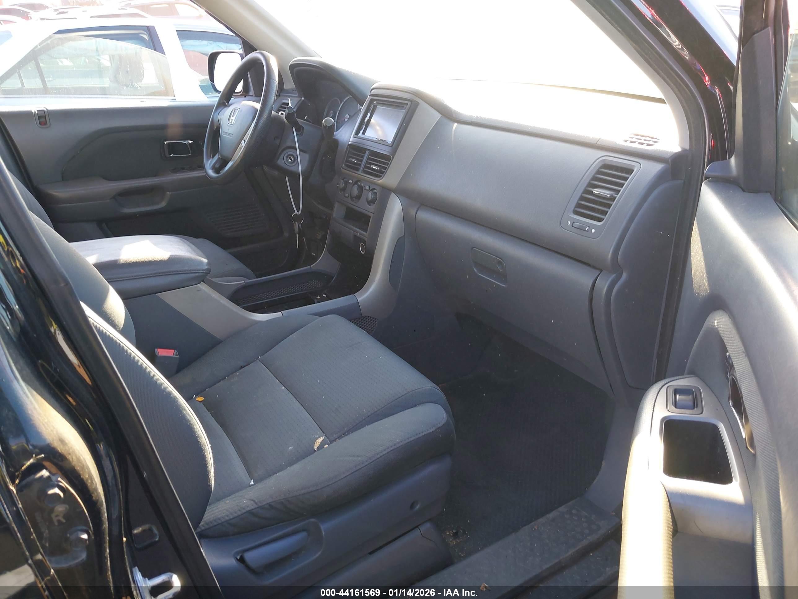 HONDA PILOT image 5