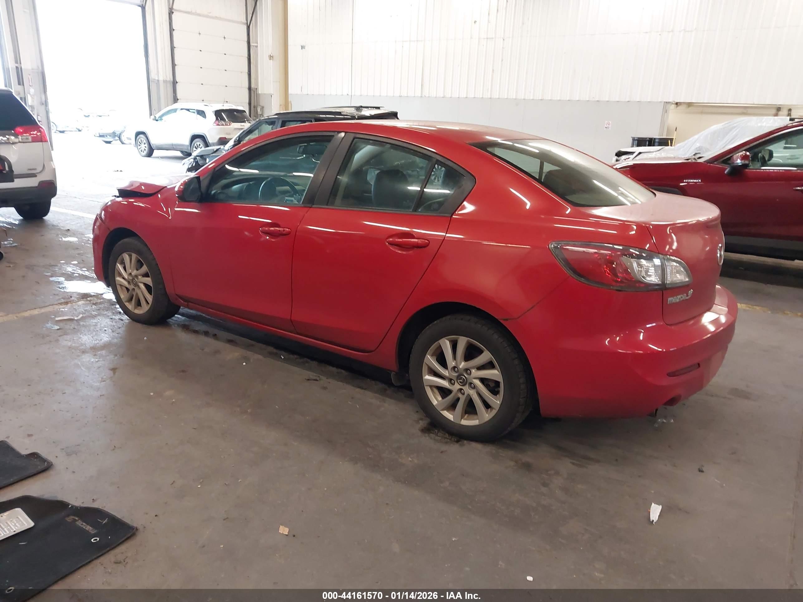 MAZDA MAZDA3 image 3