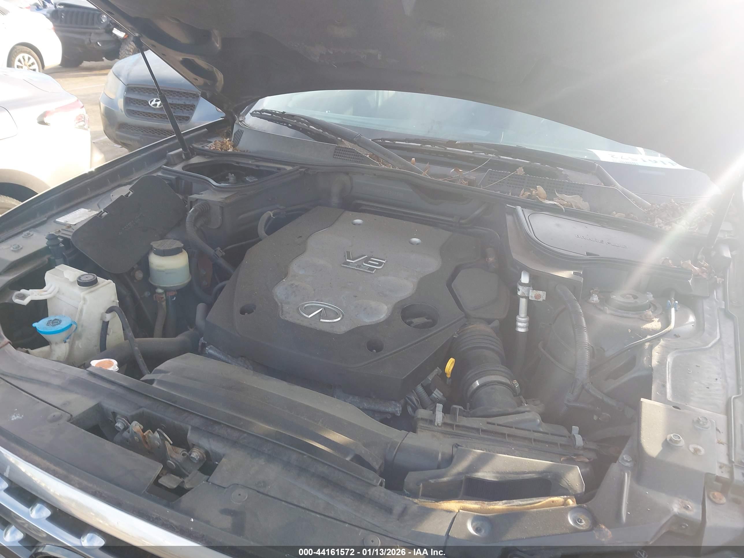 INFINITI FX35 image 10