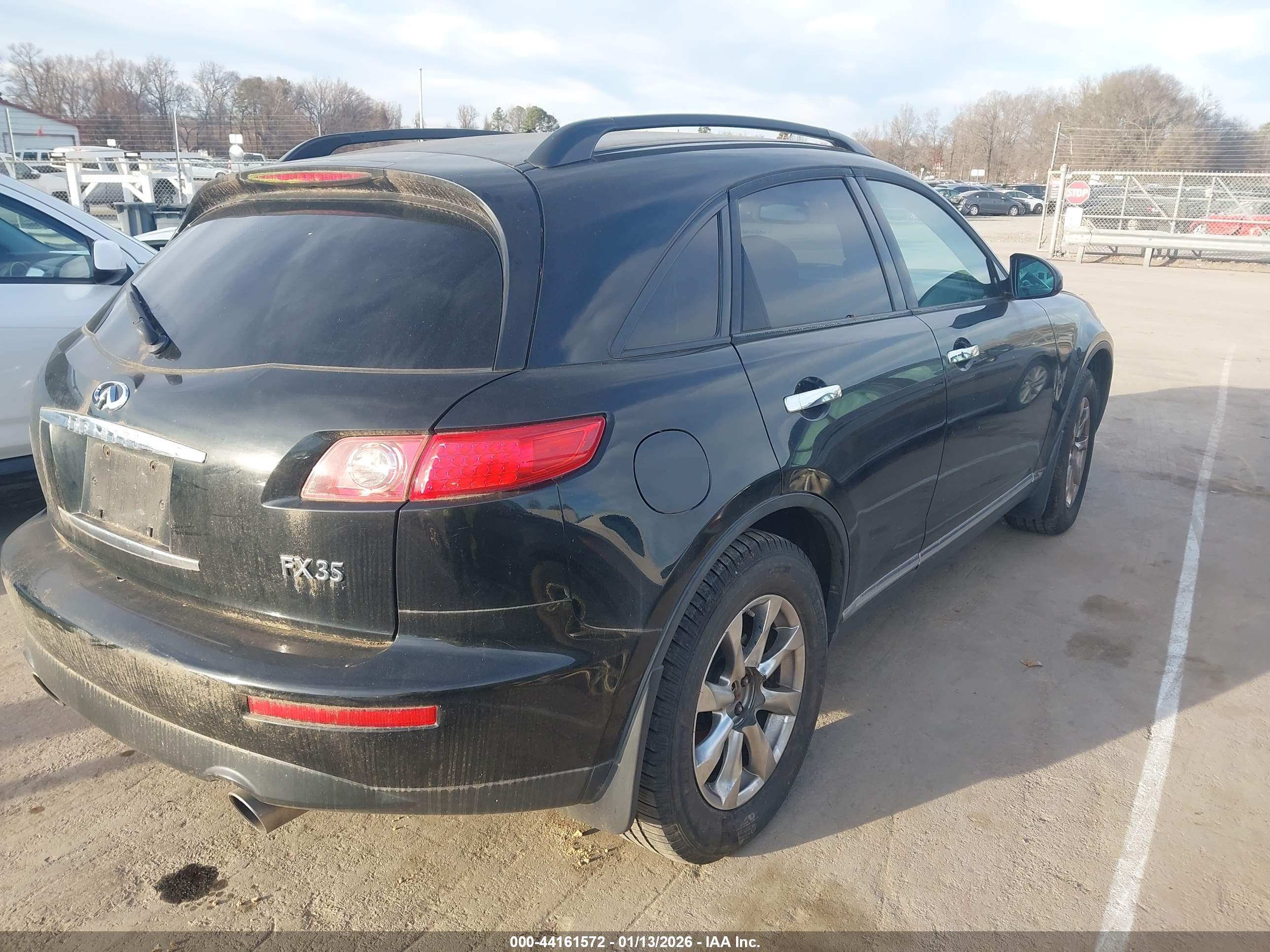 INFINITI FX35 image 4