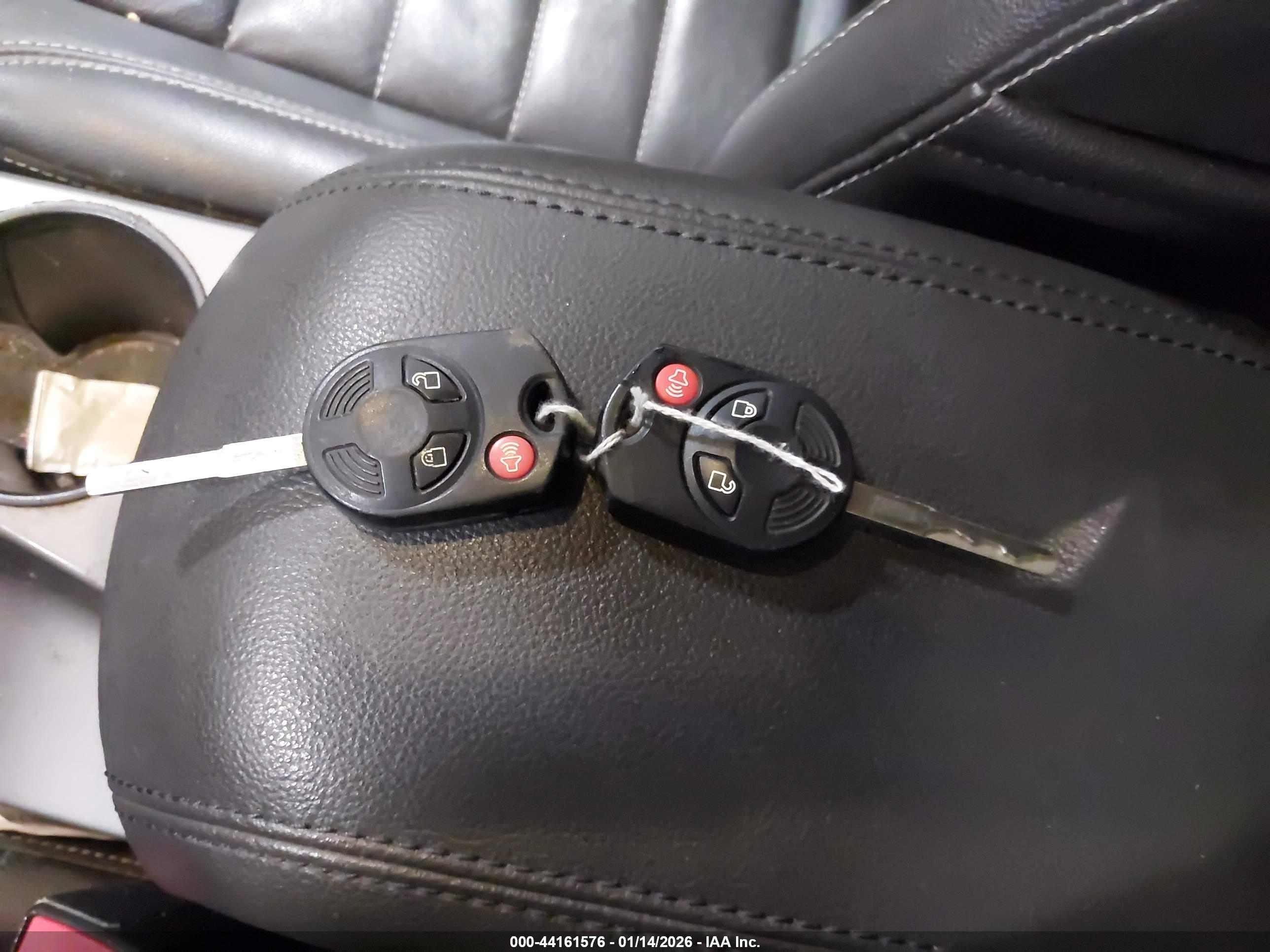 FORD ESCAPE image 11