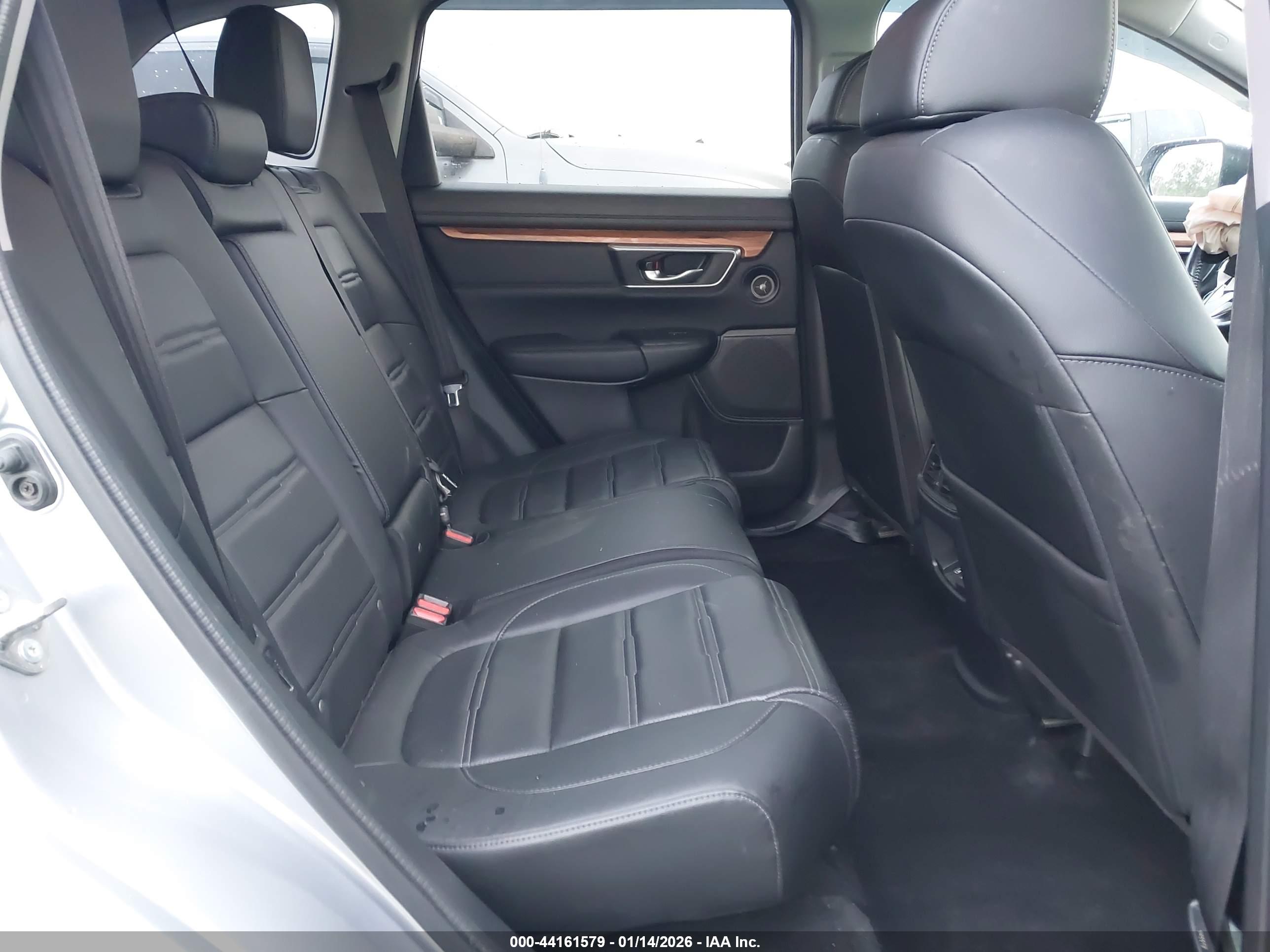 HONDA CR-V image 8