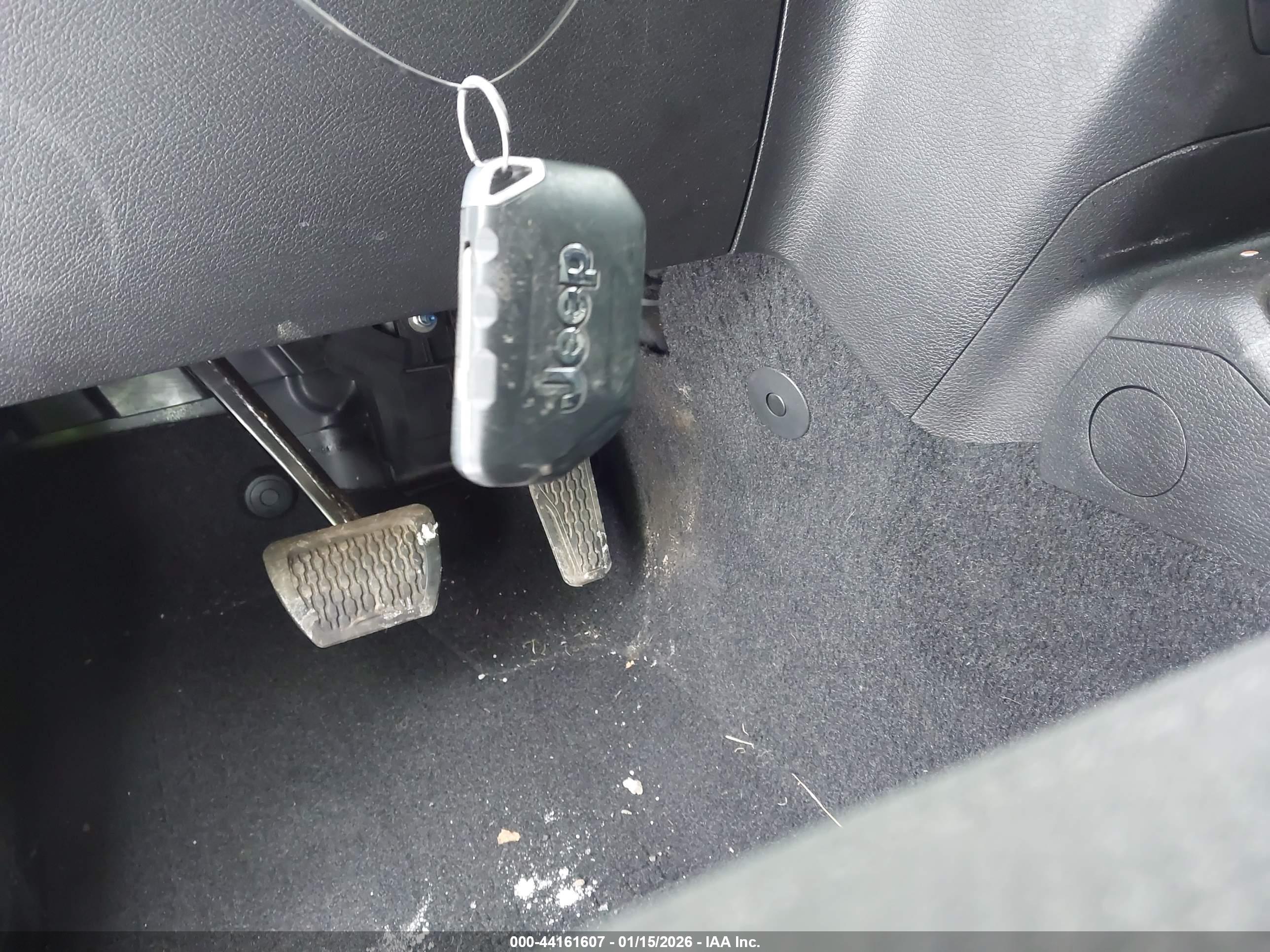 JEEP WRANGLER image 11