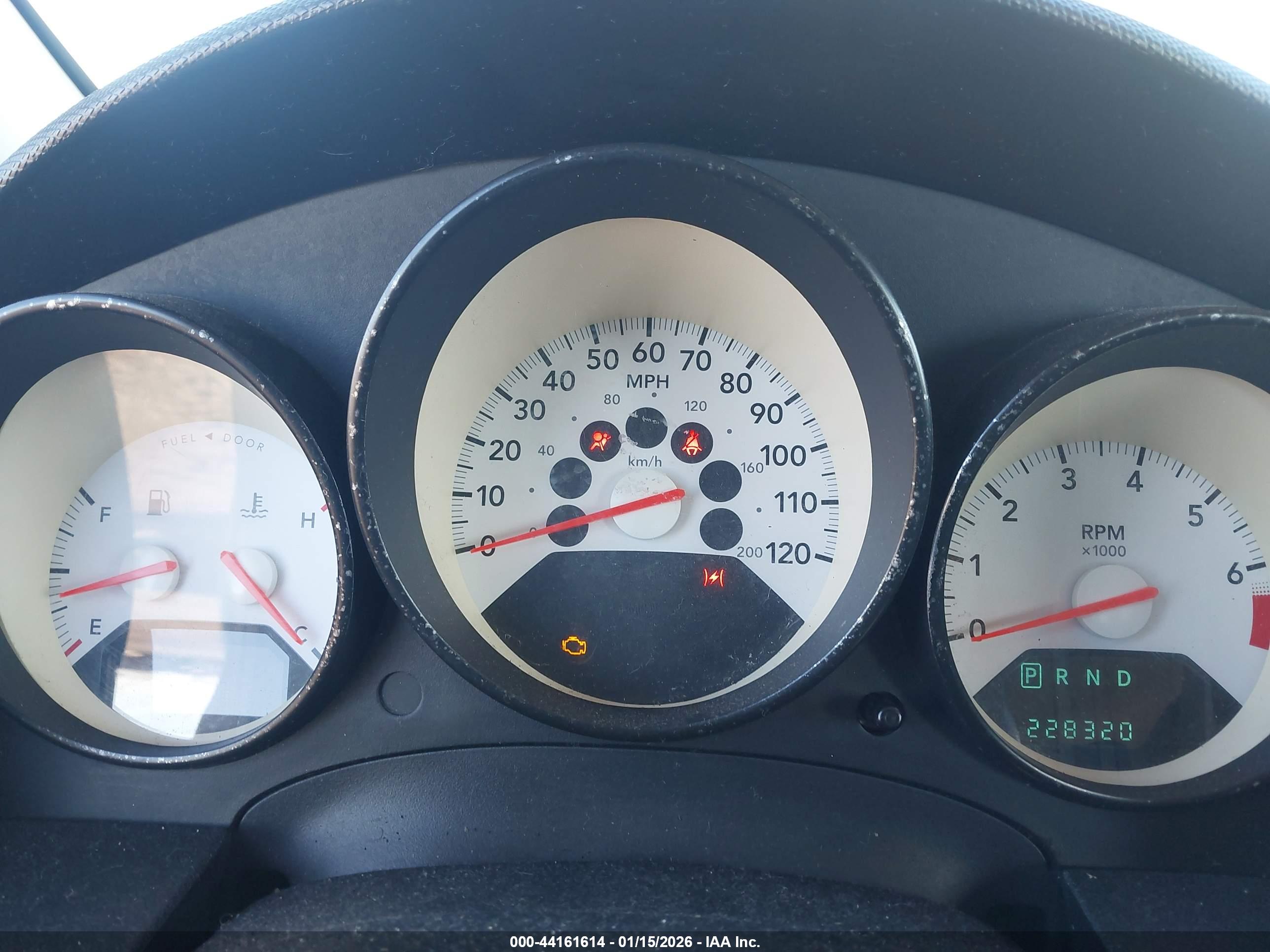 DODGE CALIBER image 7