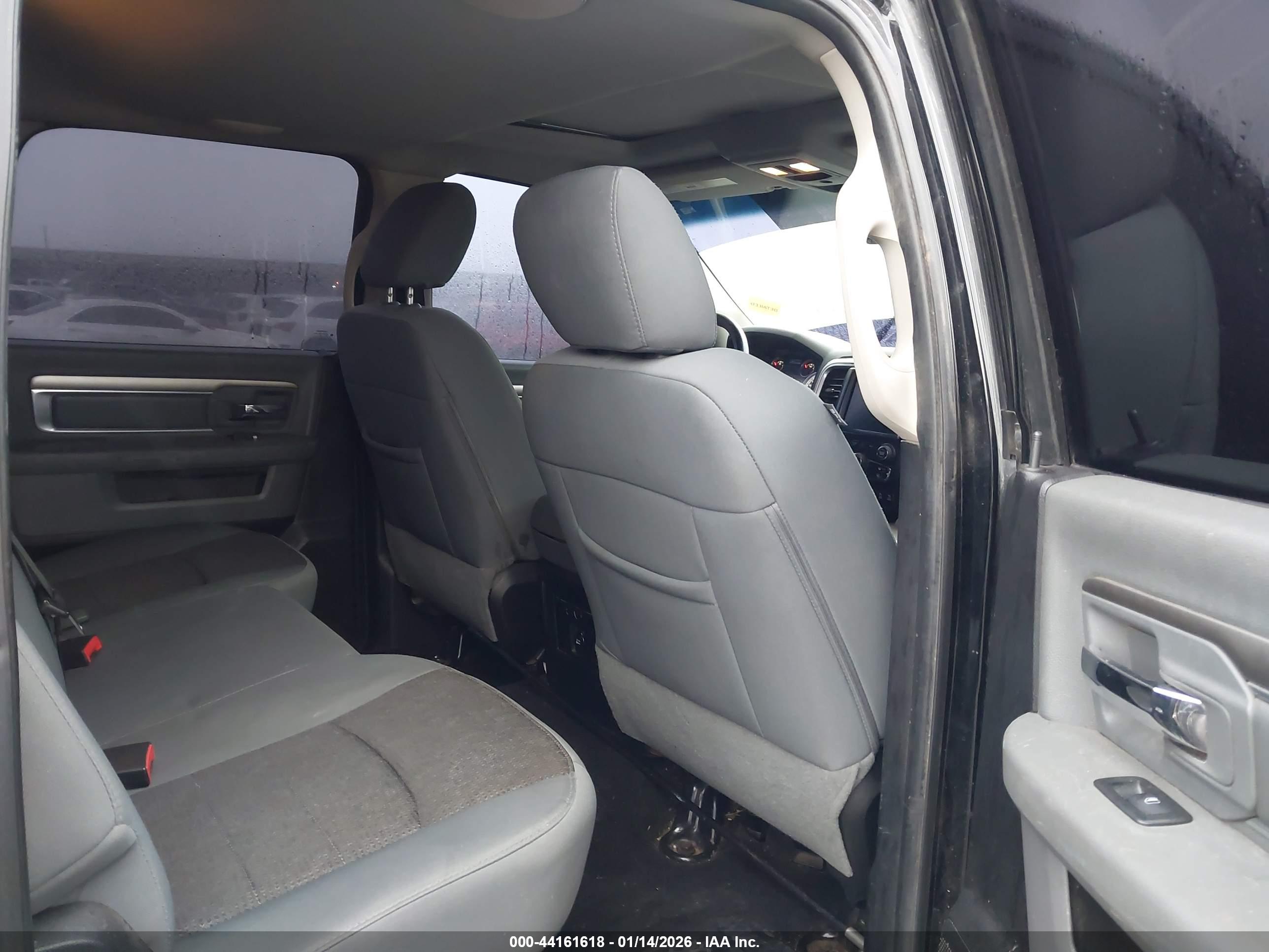 RAM 1500 image 8
