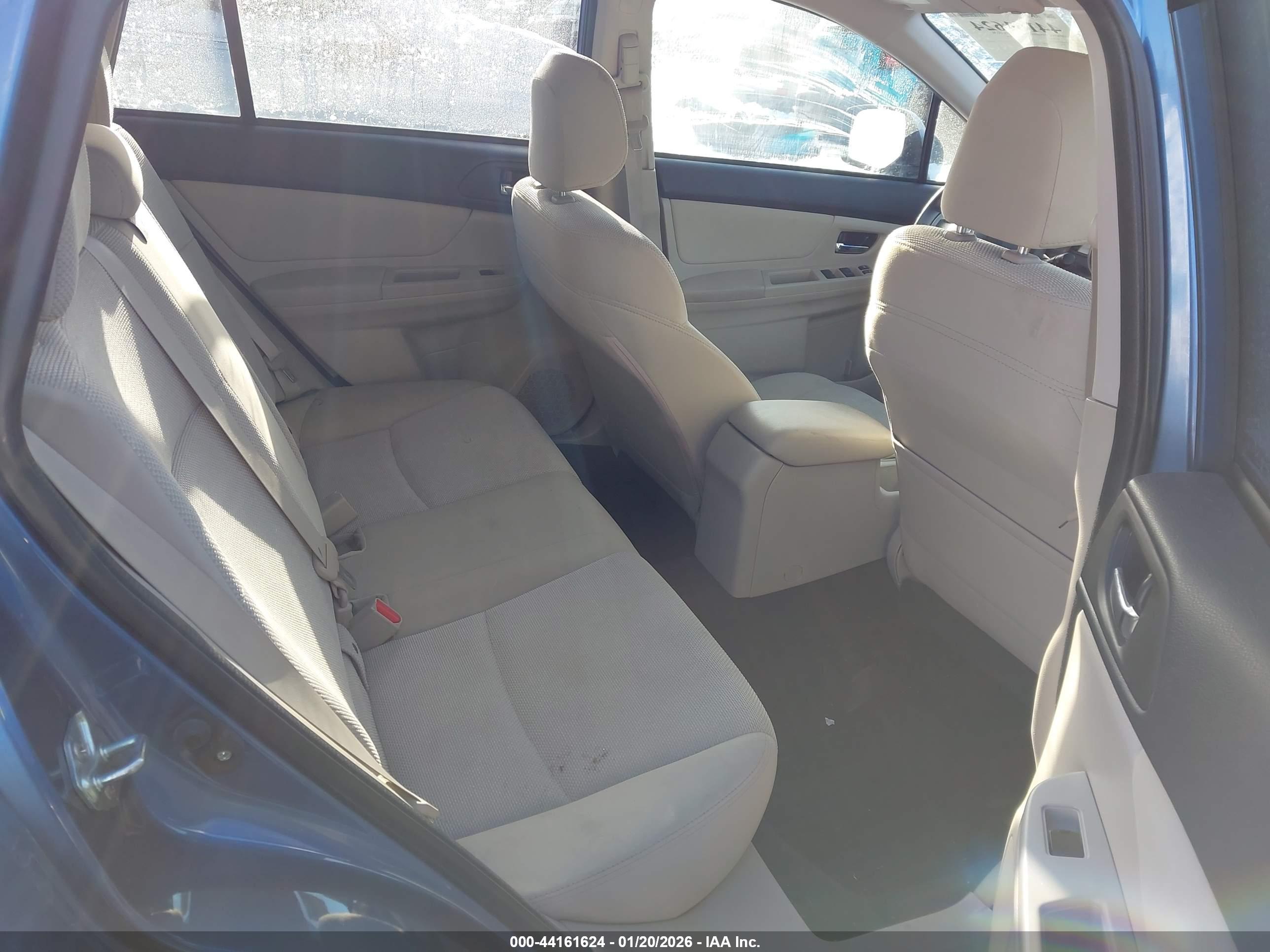 SUBARU XV image 8