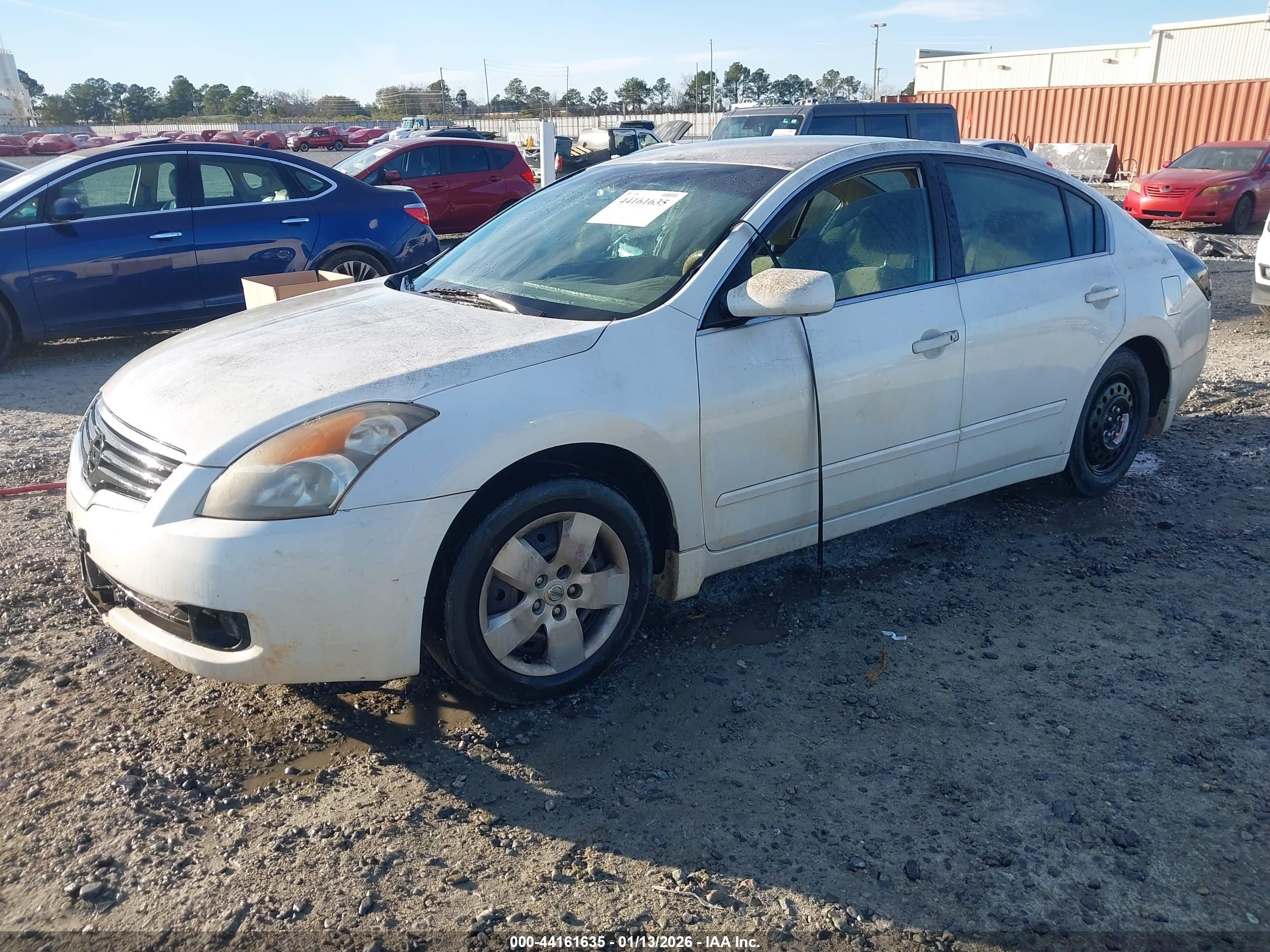 NISSAN ALTIMA image 2
