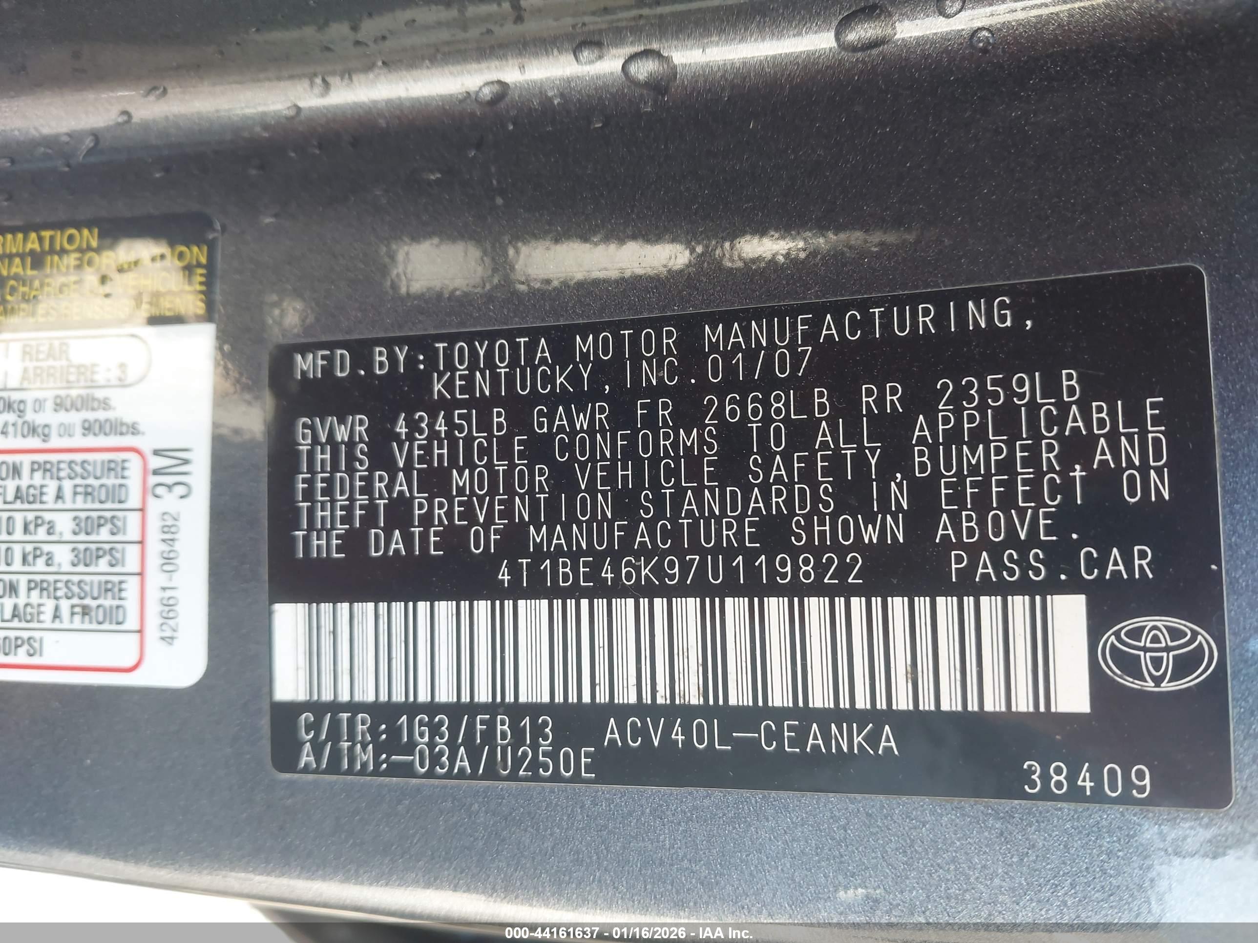 TOYOTA CAMRY image 9