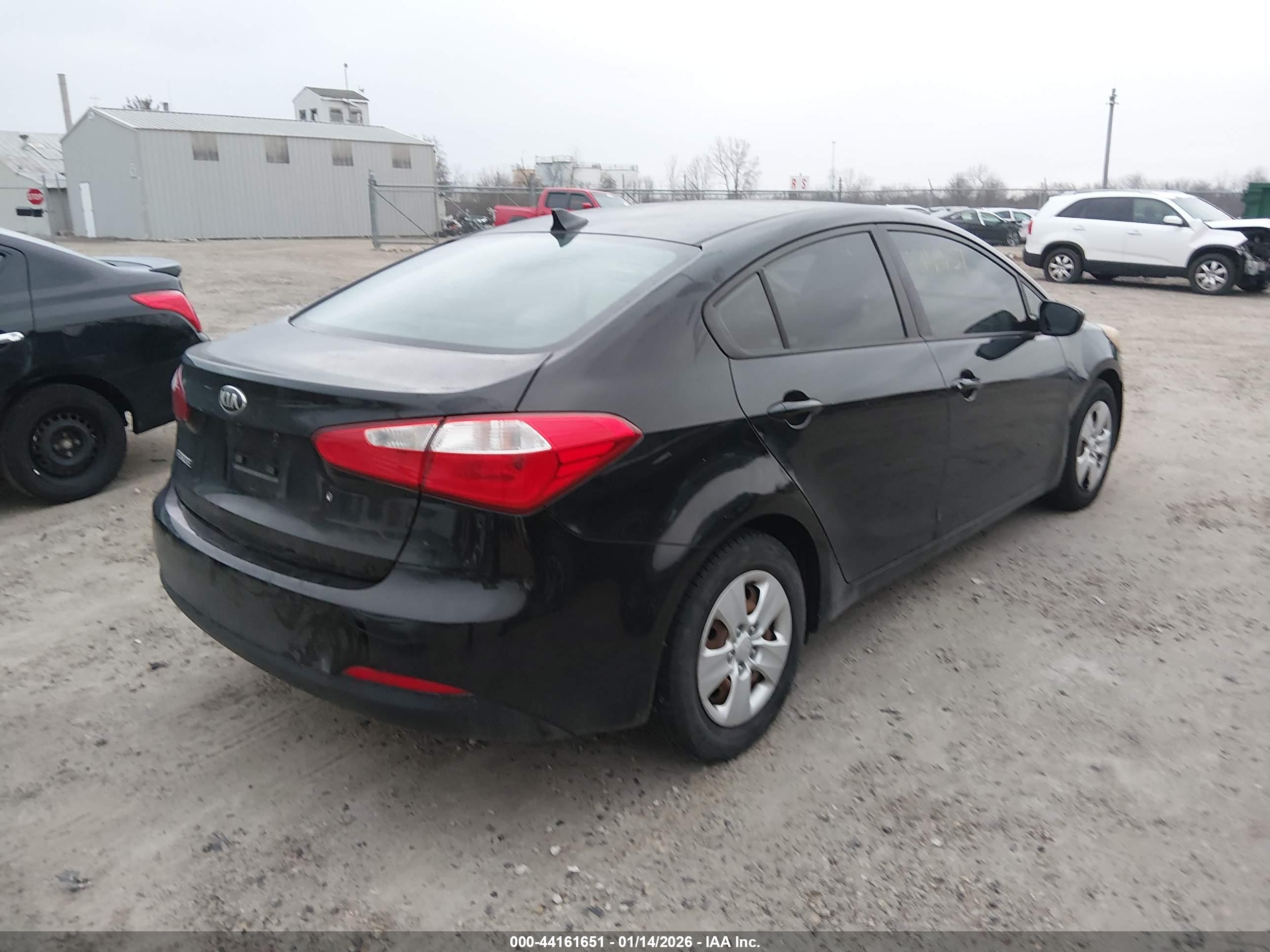 KIA FORTE image 4