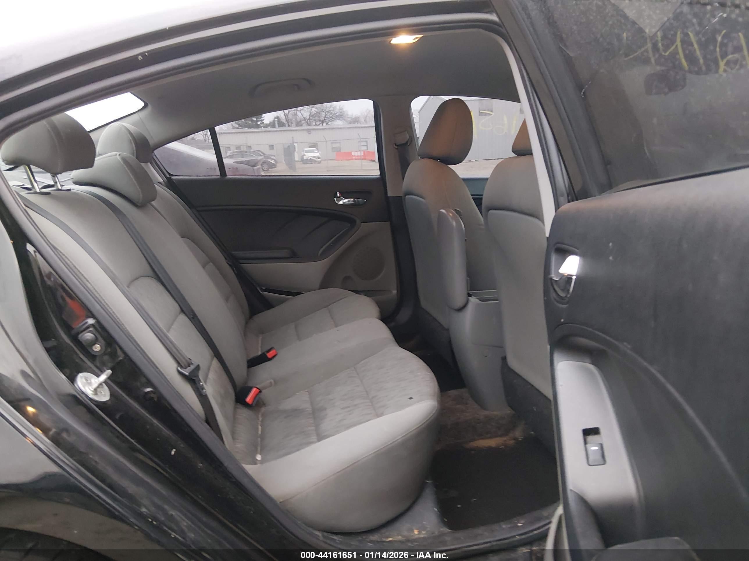 KIA FORTE image 8