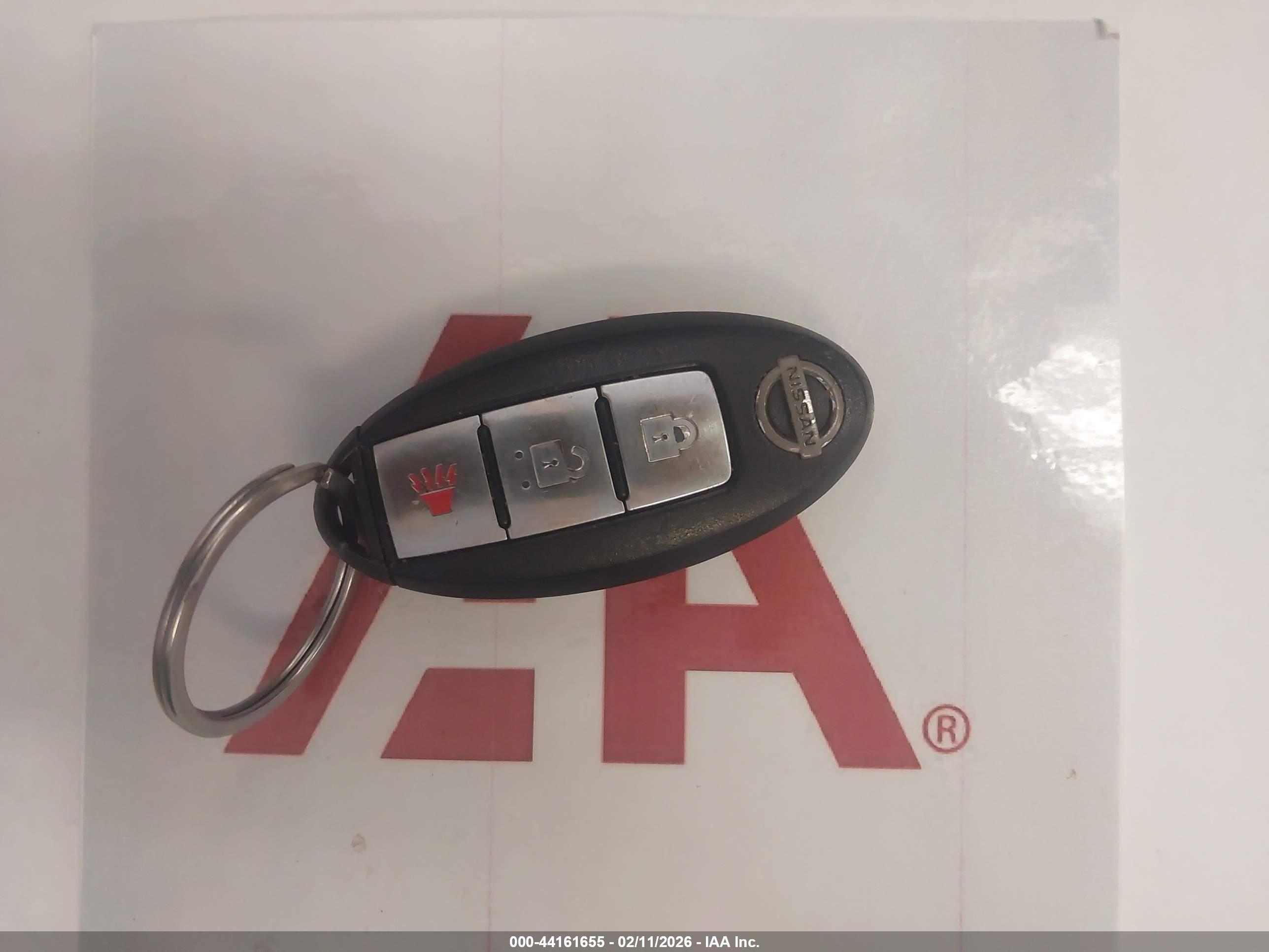 NISSAN ROGUE image 11