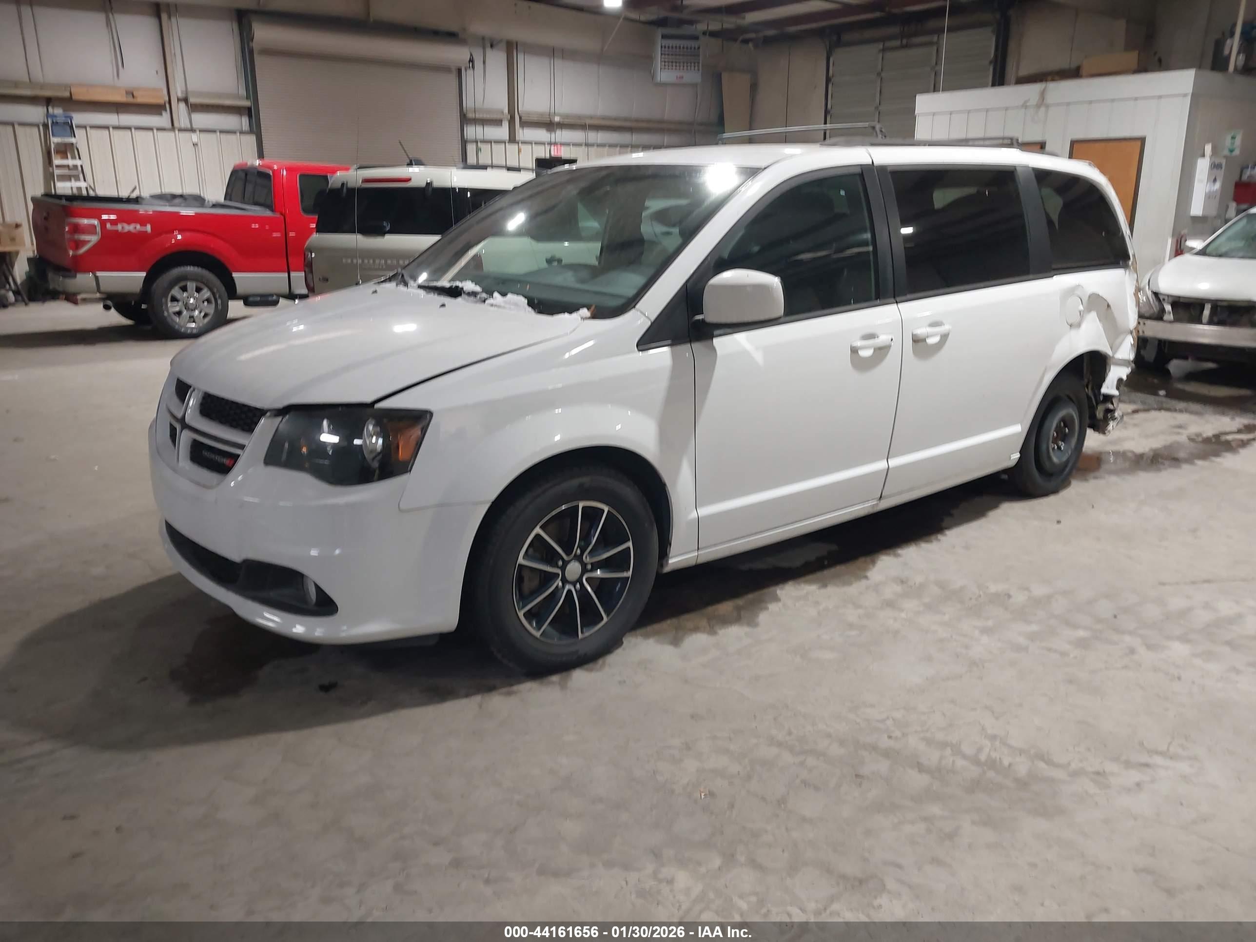 DODGE GRAND image 2