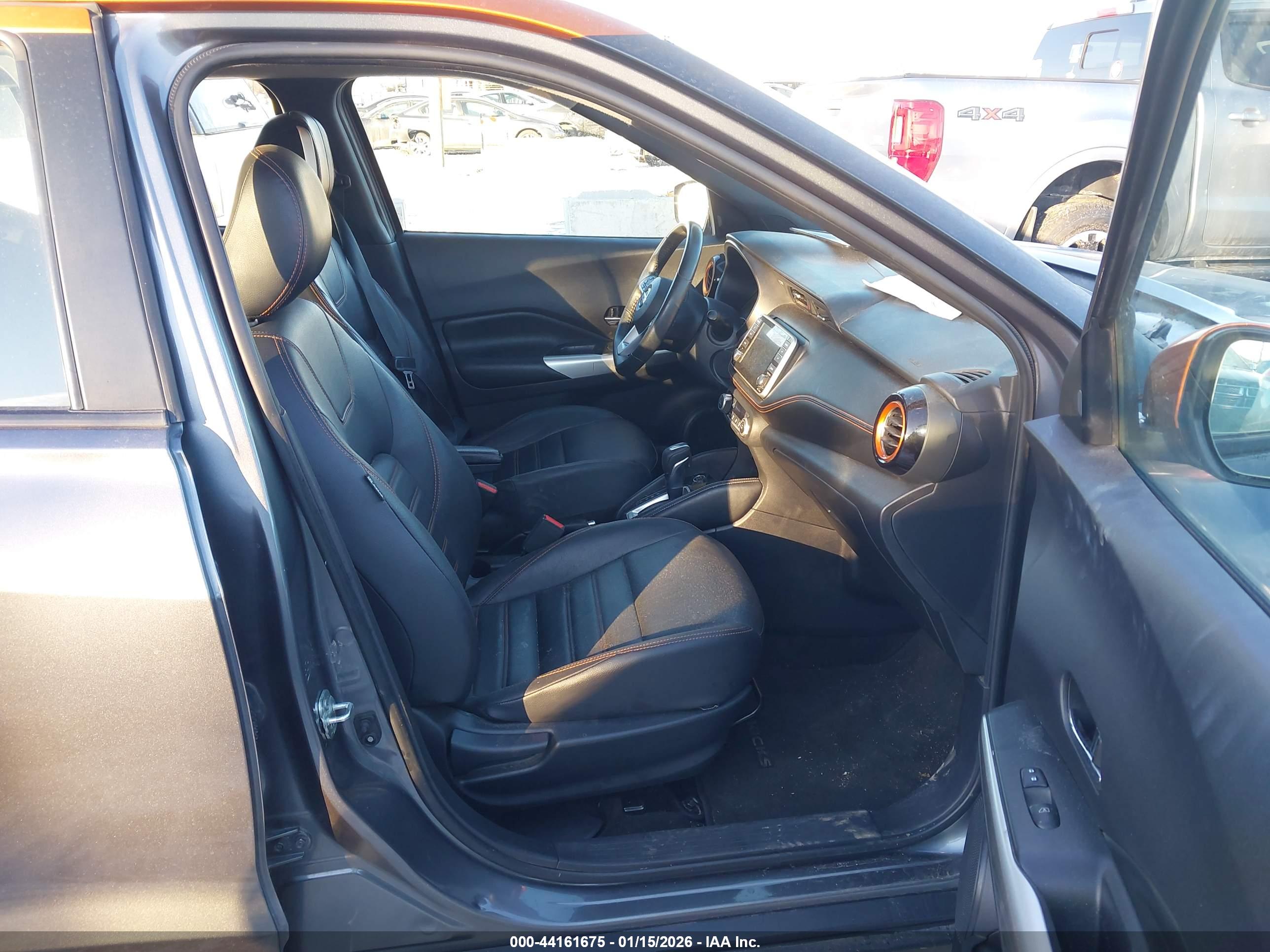 NISSAN KICKS image 5