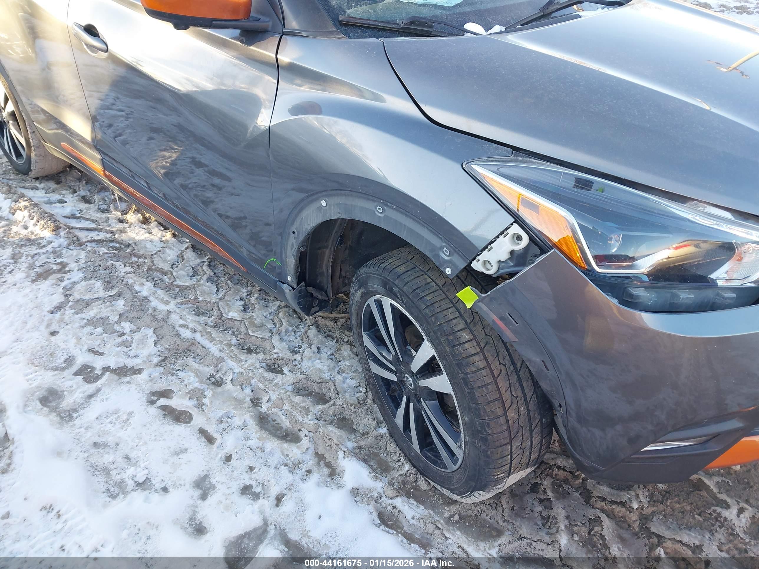 NISSAN KICKS image 6