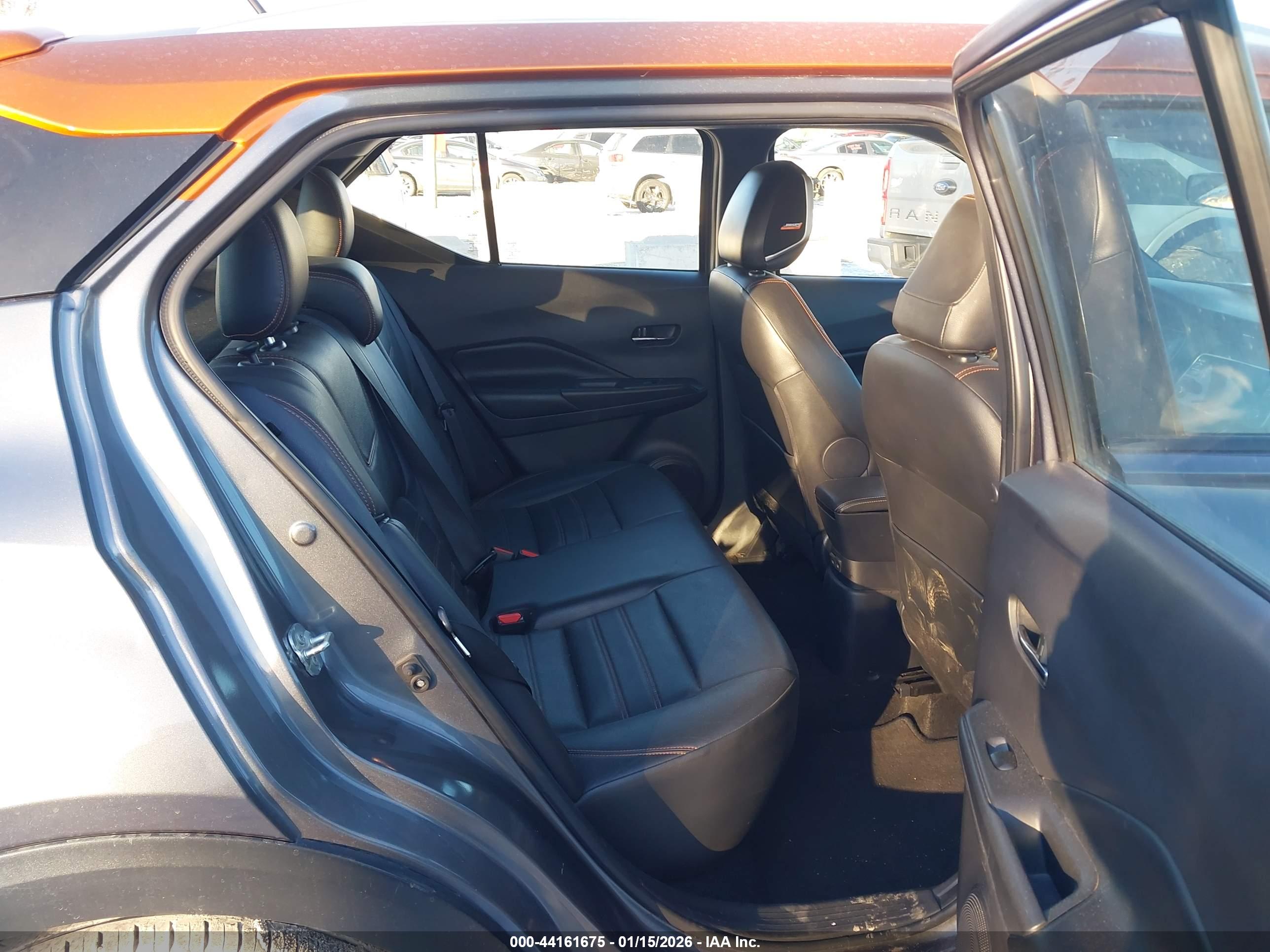NISSAN KICKS image 8