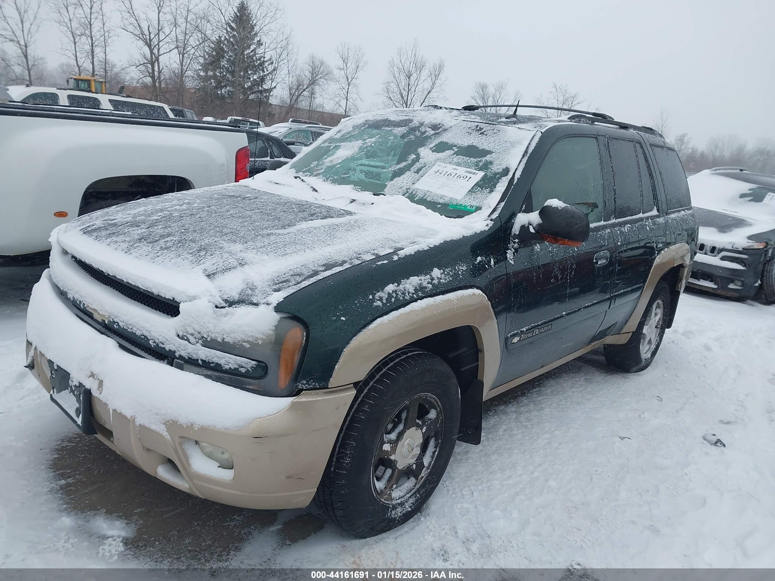 CHEVROLET TRAILBLAZER image 2