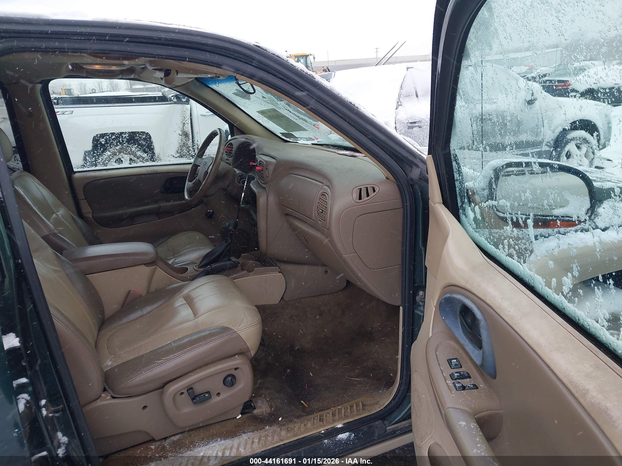 CHEVROLET TRAILBLAZER image 5