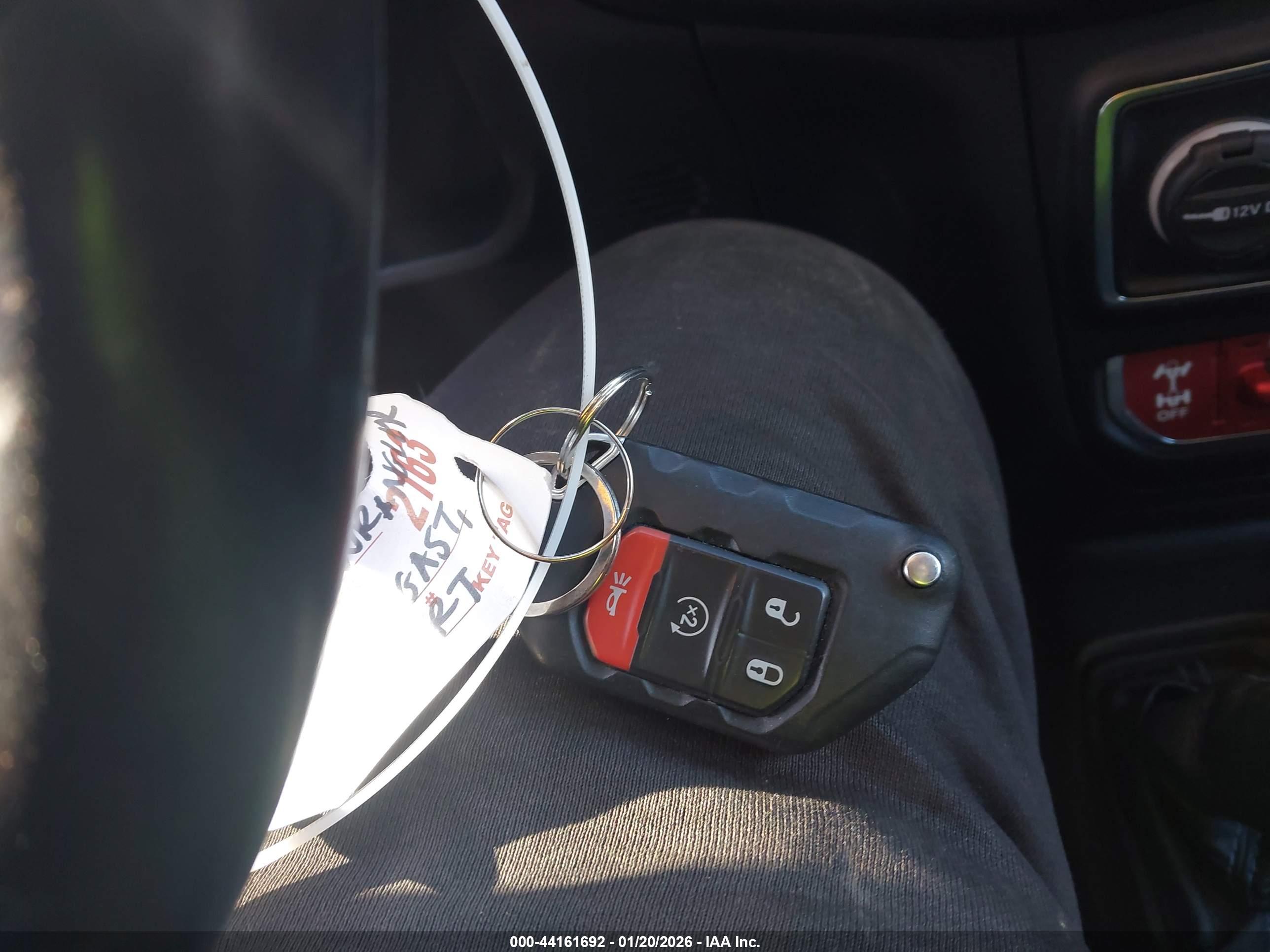 JEEP WRANGLER image 11