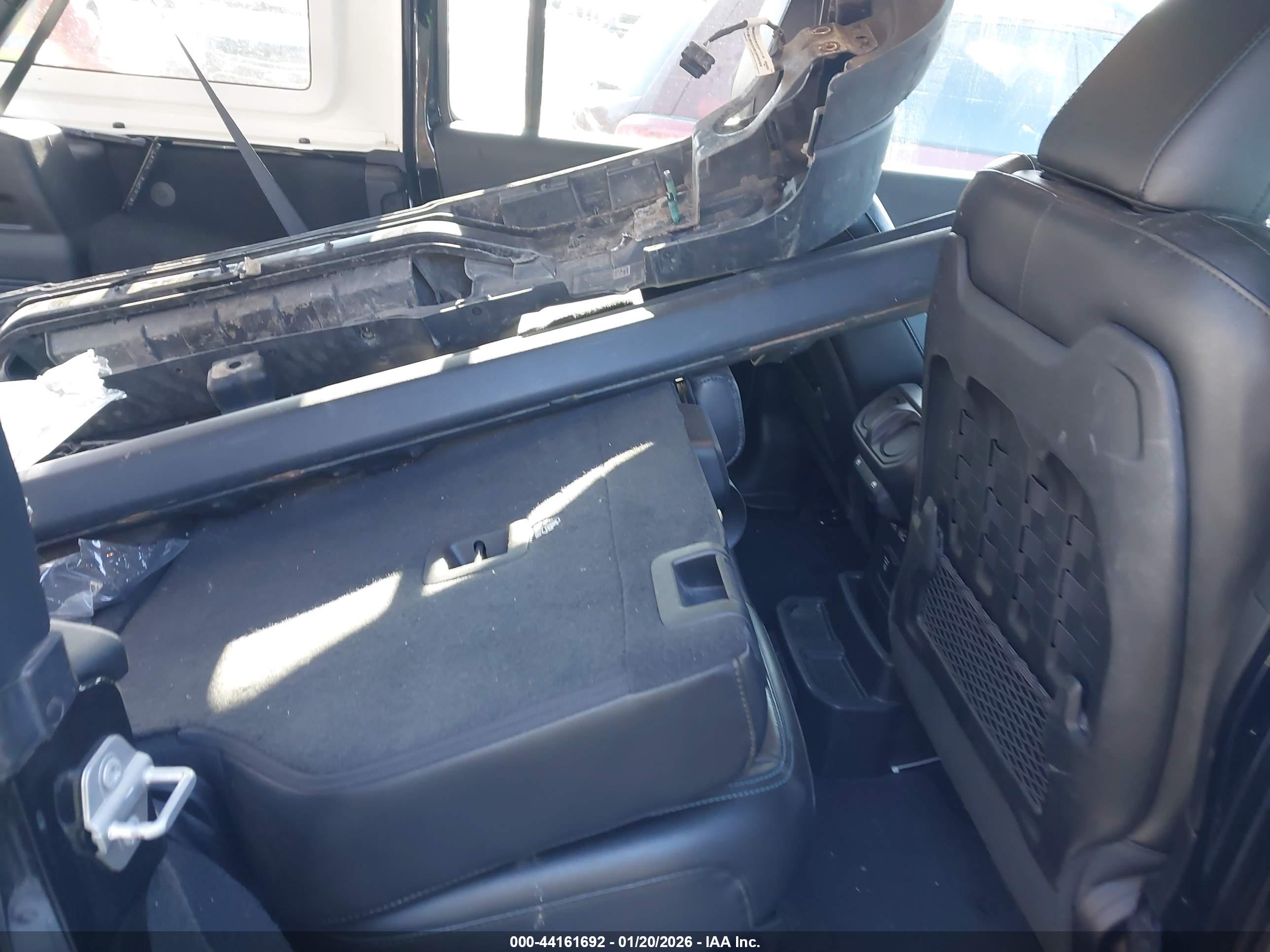 JEEP WRANGLER image 8