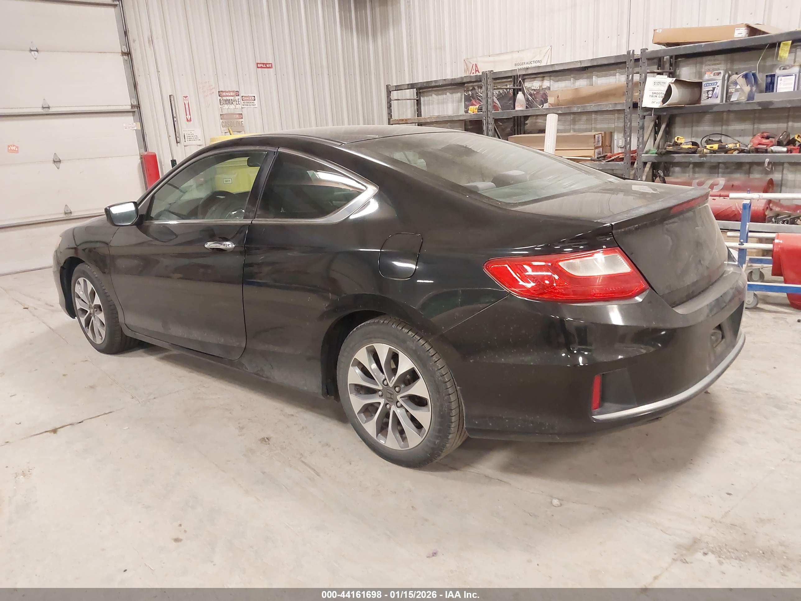 HONDA ACCORD image 3