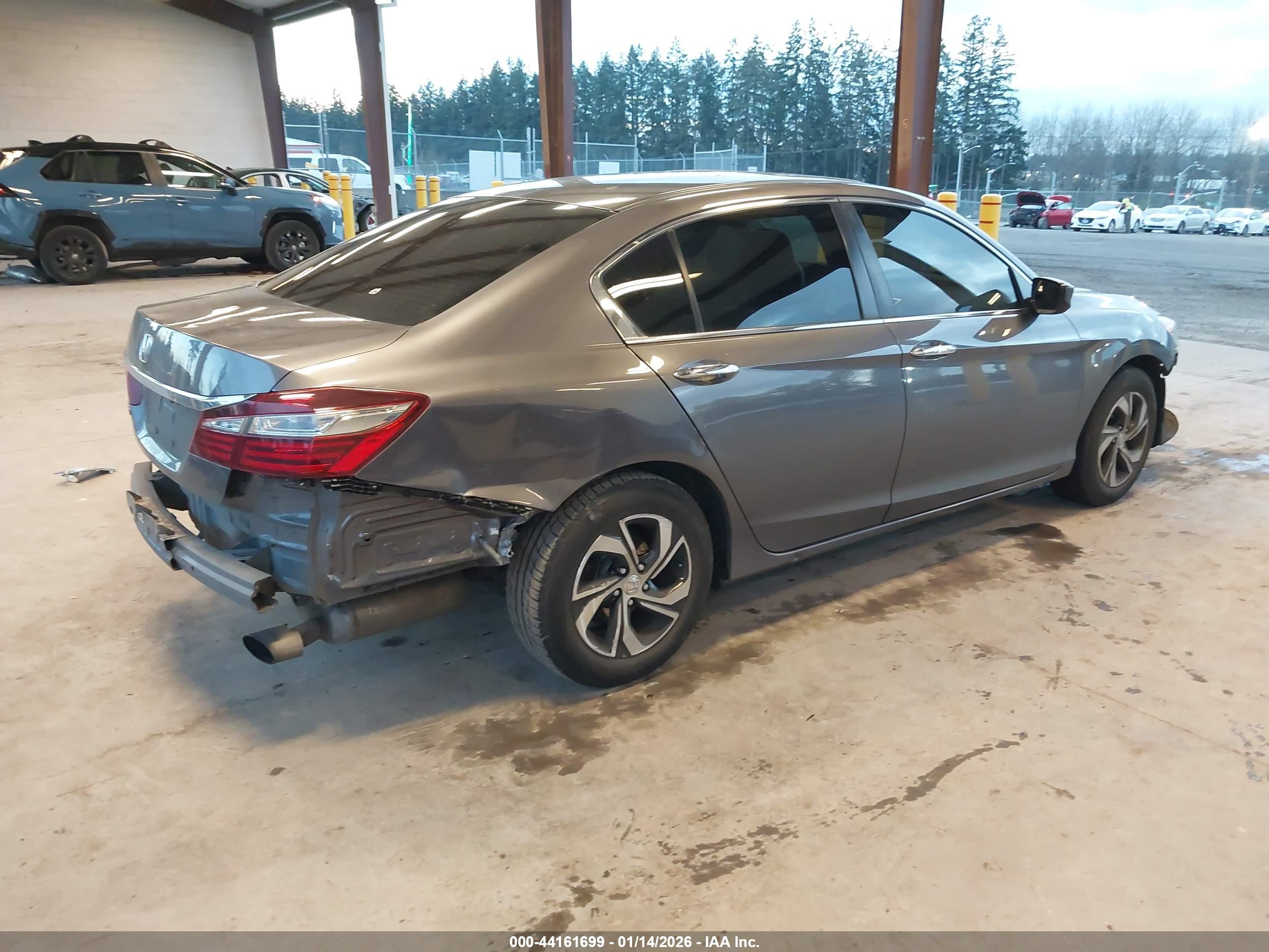 HONDA ACCORD image 4
